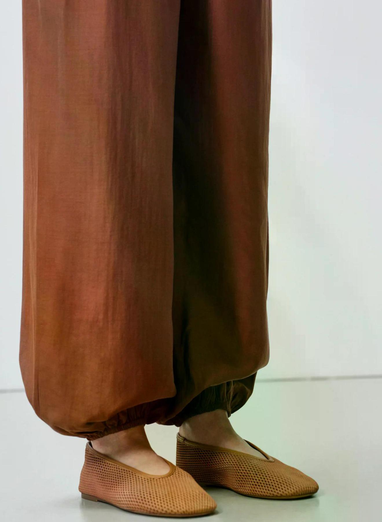 Chocolate Pants with elasticated waistband and hem "SILKSTONE" Devotion Twins - 4