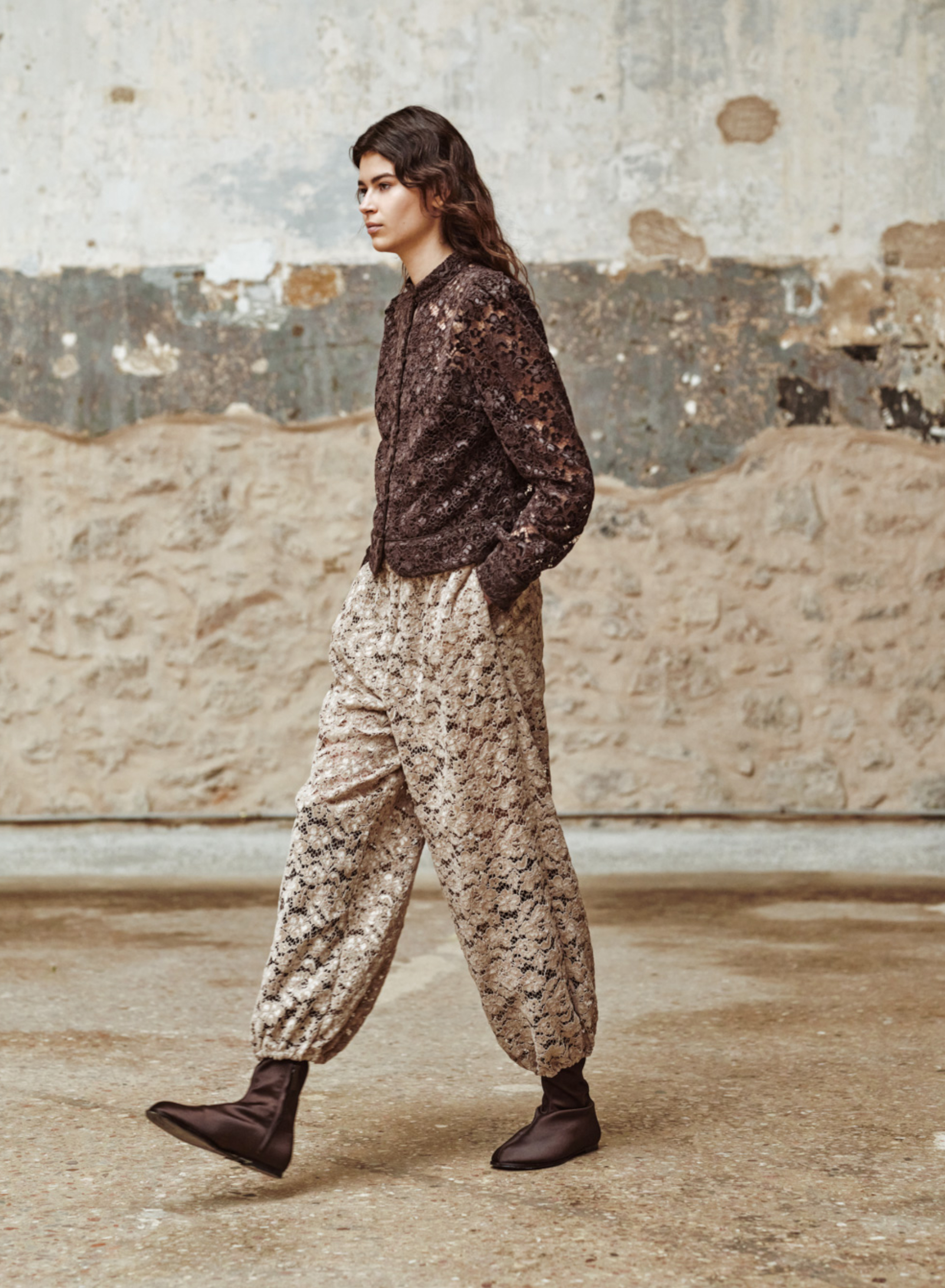 Beige lace Trousers with elasticated waistband and ankles "OPALINE" Devotion Twins - 1