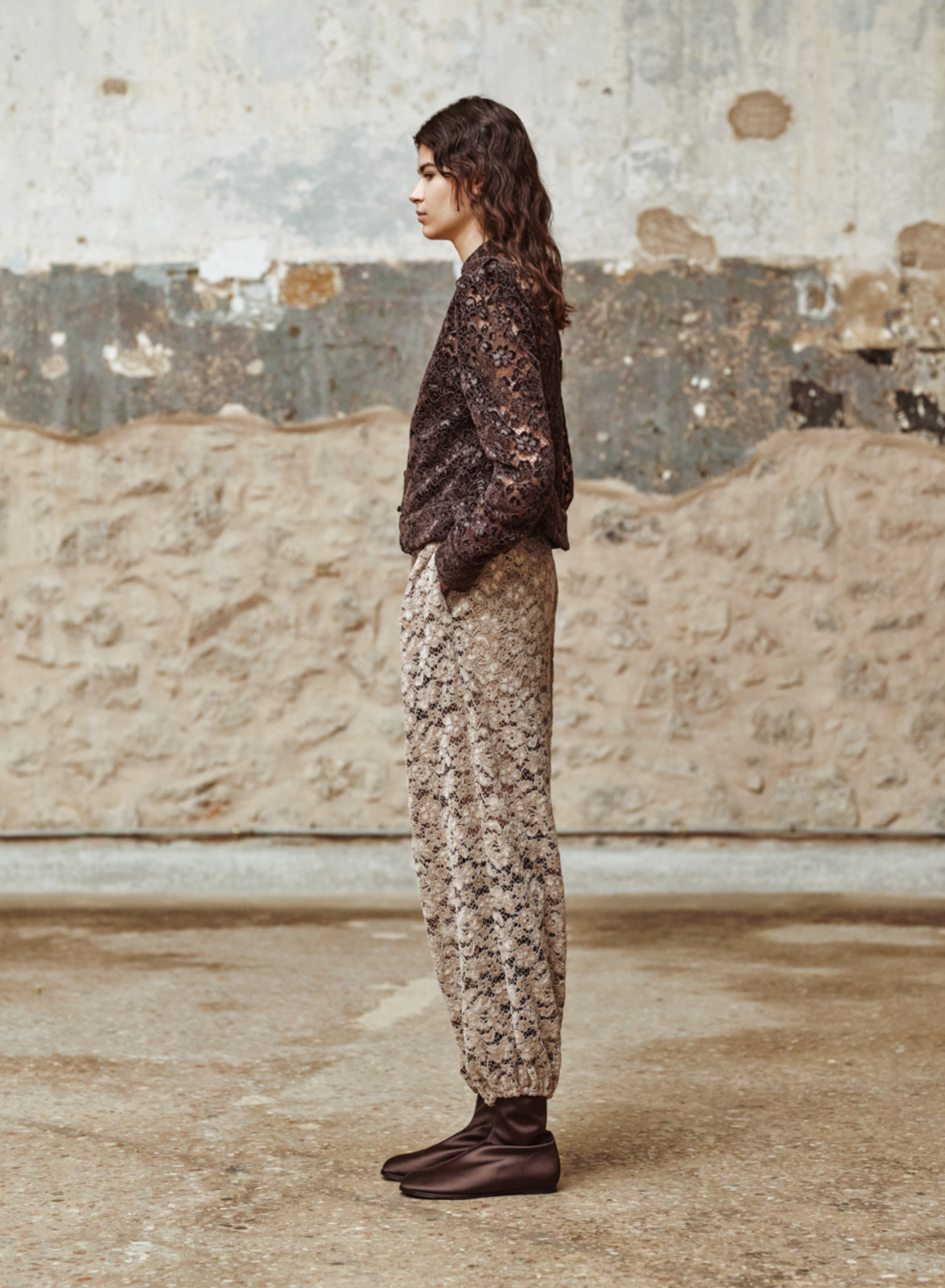 Beige lace Trousers with elasticated waistband and ankles "OPALINE" Devotion Twins - 2