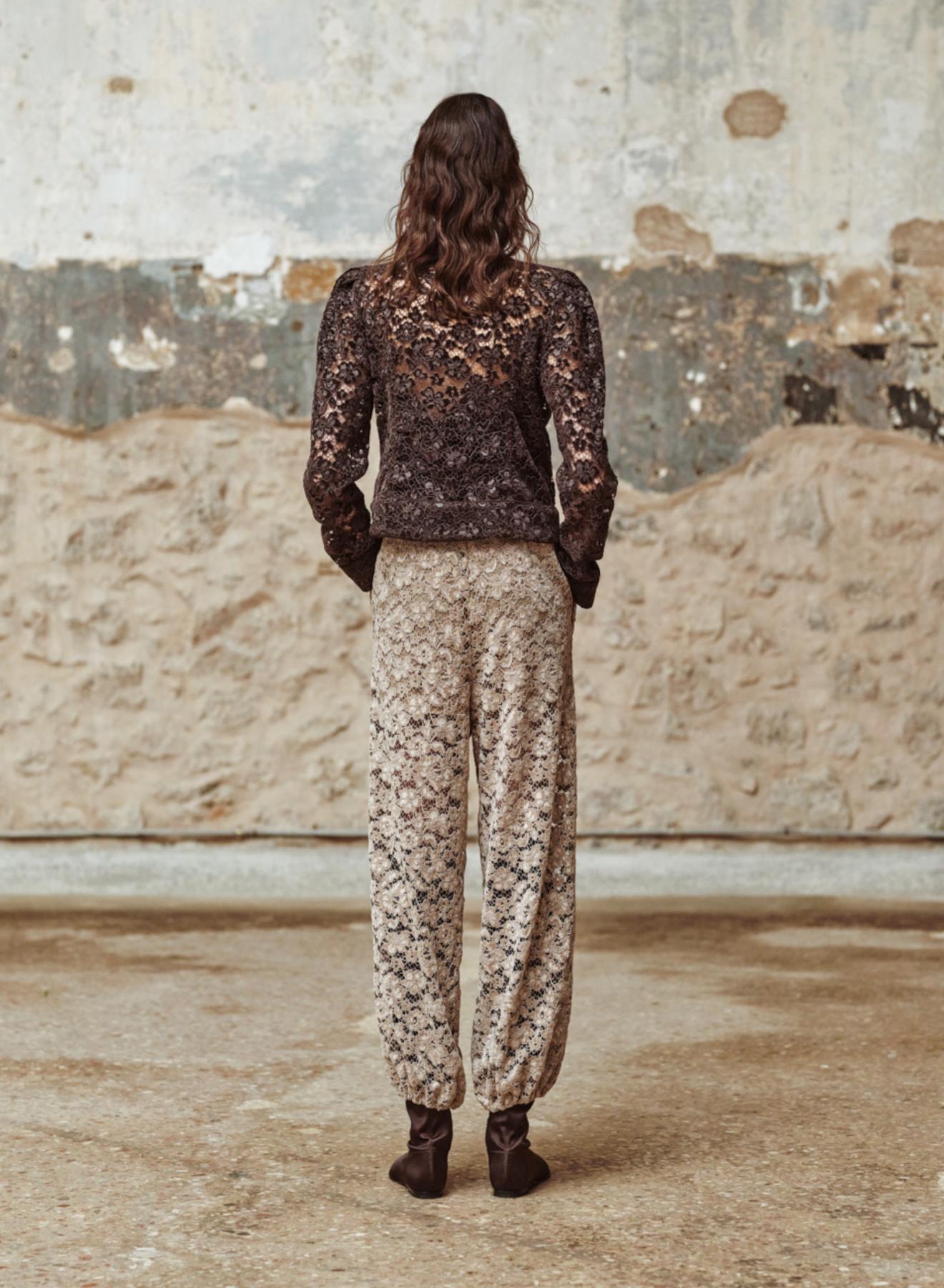 Beige lace Trousers with elasticated waistband and ankles "OPALINE" Devotion Twins - 4