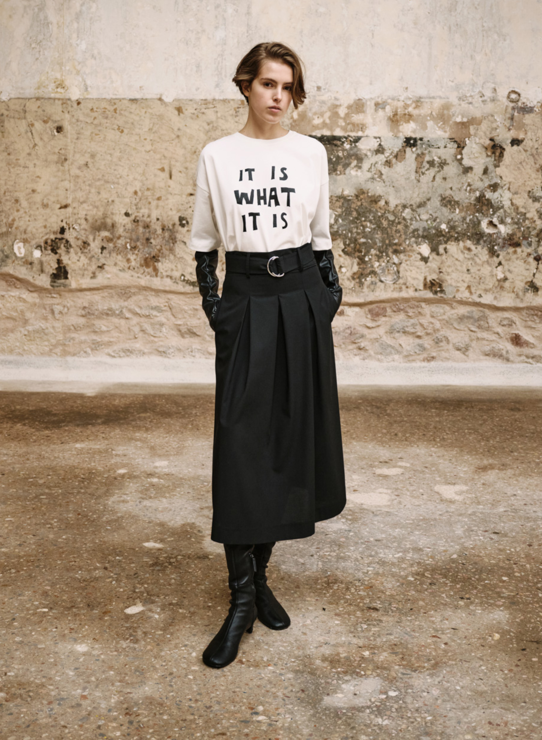 Black  pleated Skirt with belt "FLEURINE" Devotion Twins - 2