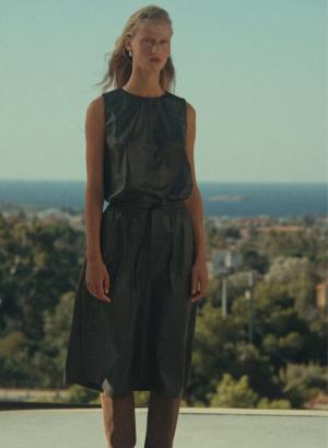 Σοκολά Φούστα από οικολογικό δέρμα με λάστιχο και κορδόνι στη μέση Milla - 52101