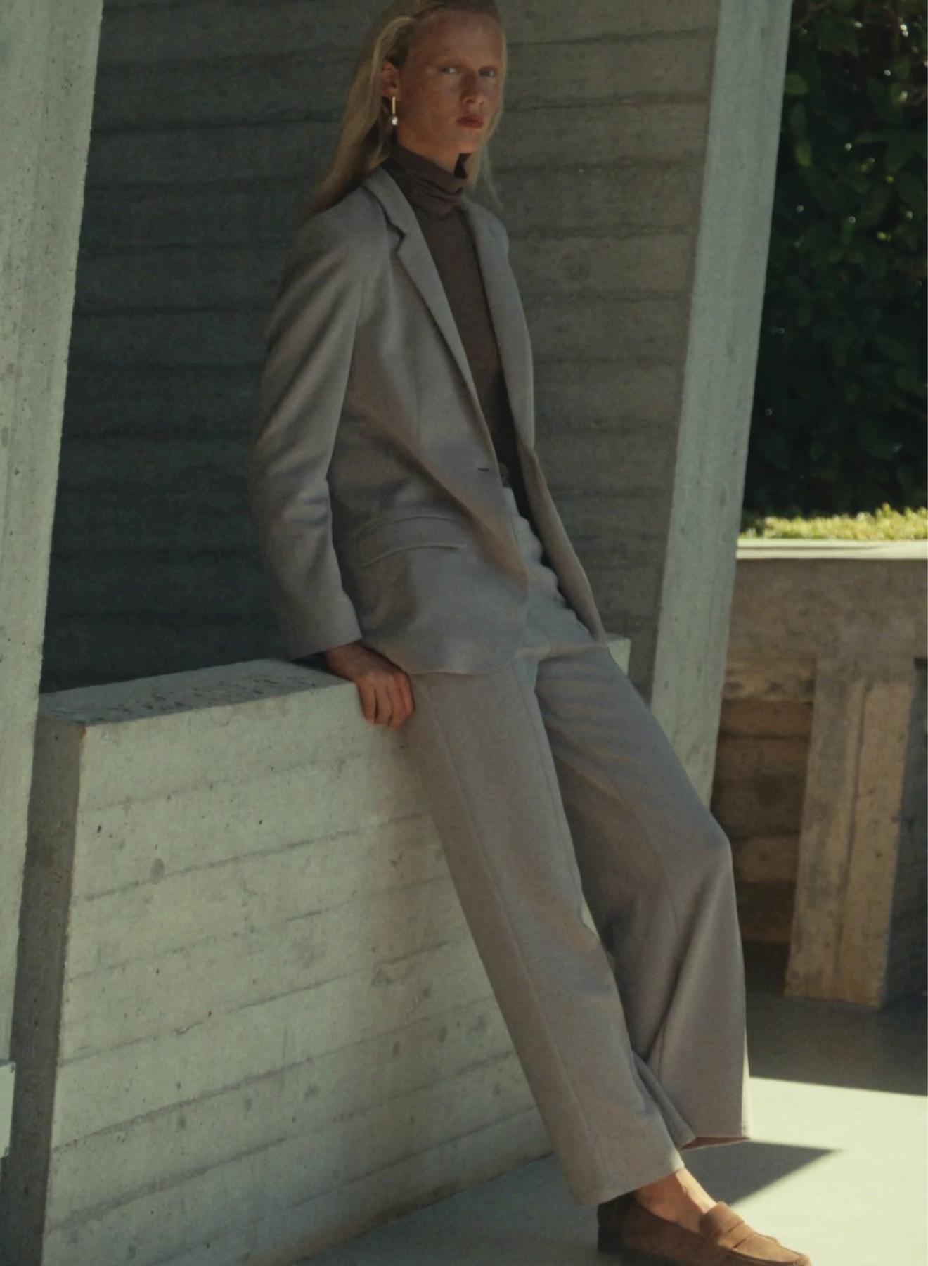 Μπεζ Σακάκι με ένα κουμπί Milla - 4