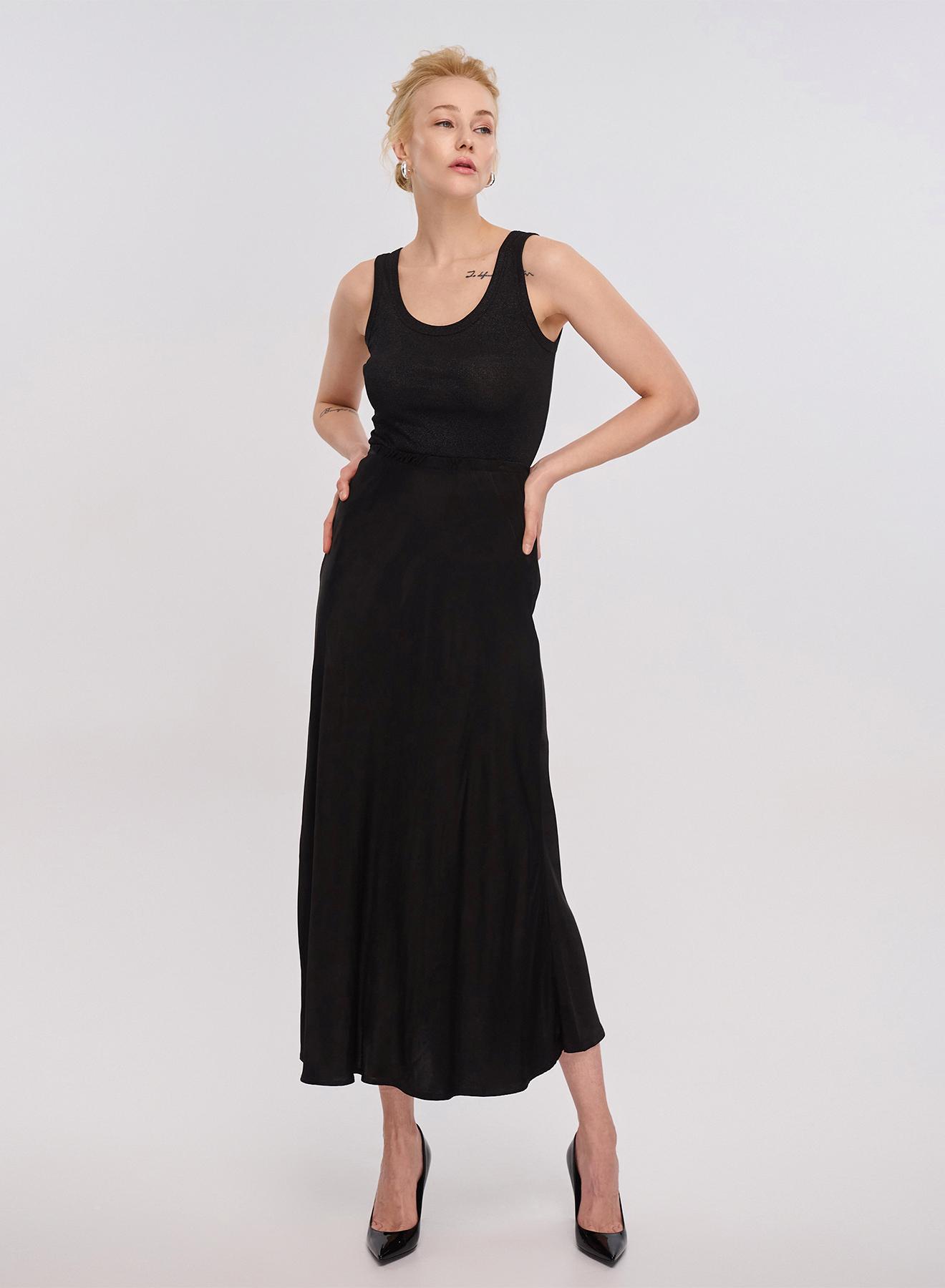 Black silky touch long Skirt Clothe - 1