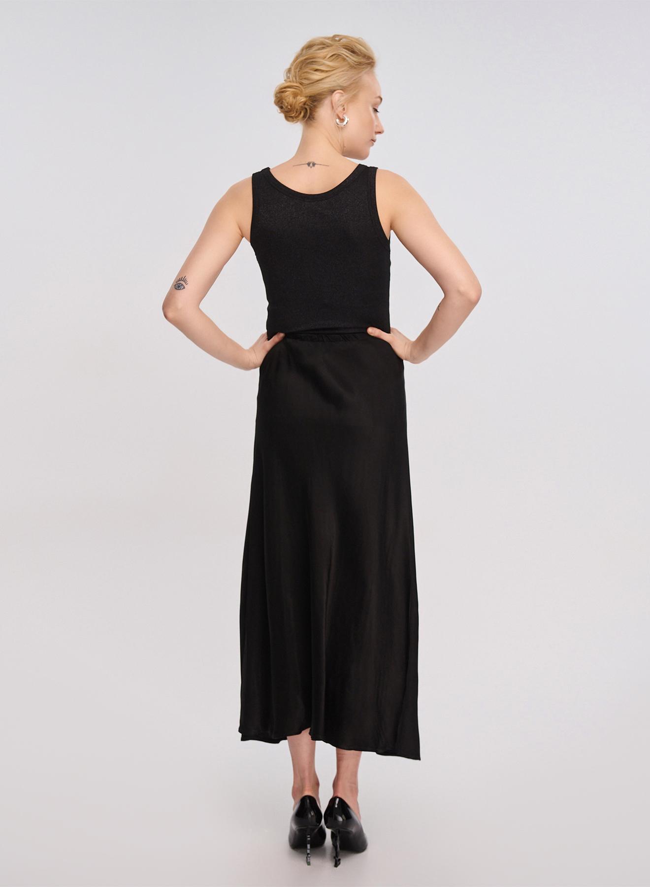 Black silky touch long Skirt Clothe - 2