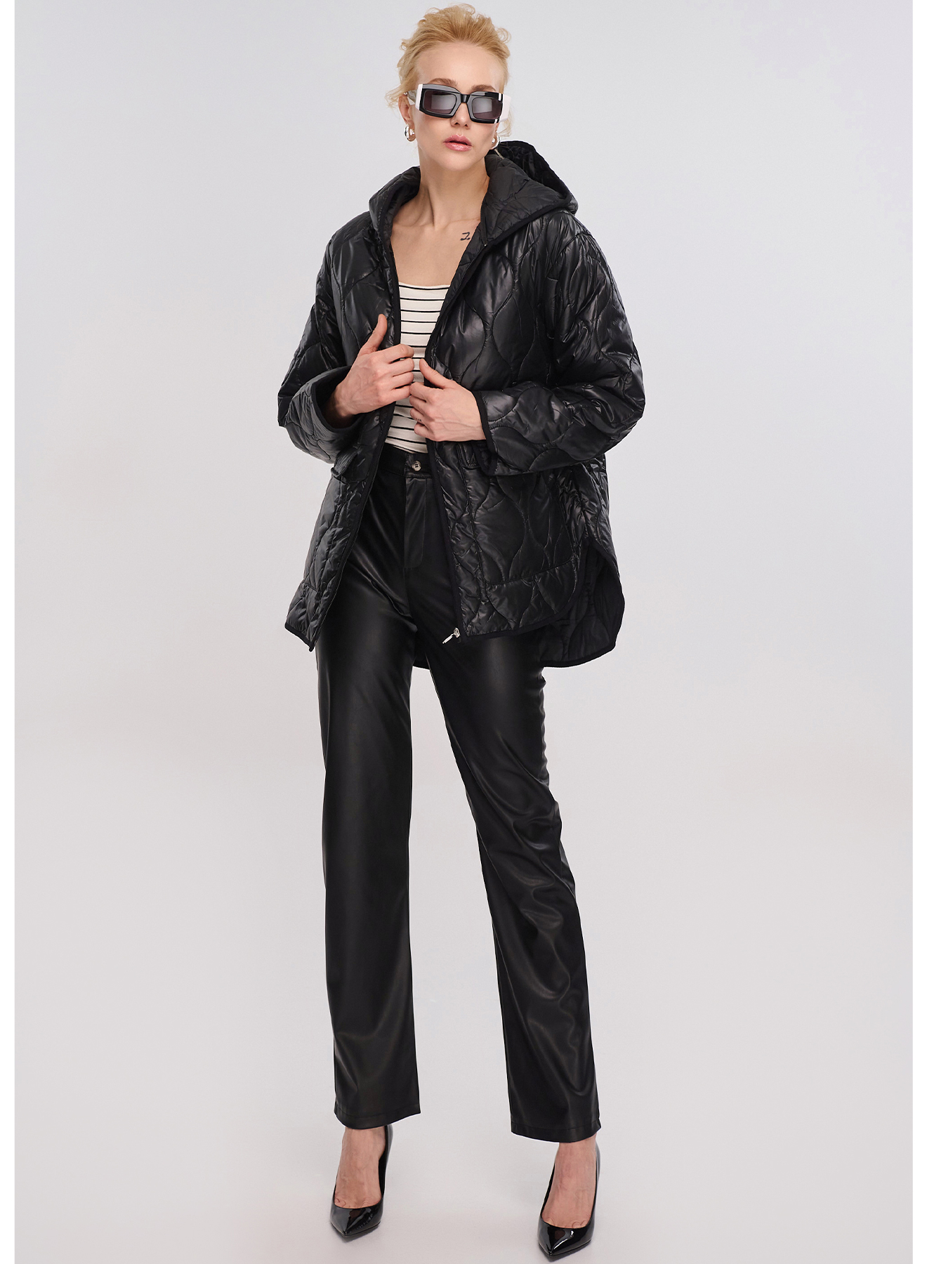 Black water-repellent padded jacket with hood La Liberta - 0