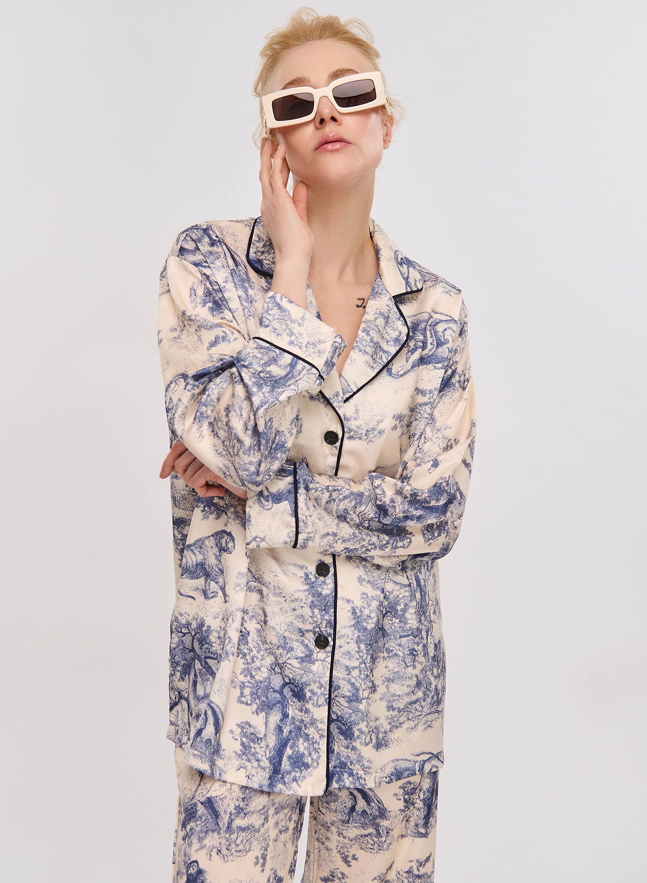 Vanilla/Light Blue silky touch Set Jacket-Trousers with print Lara - 3