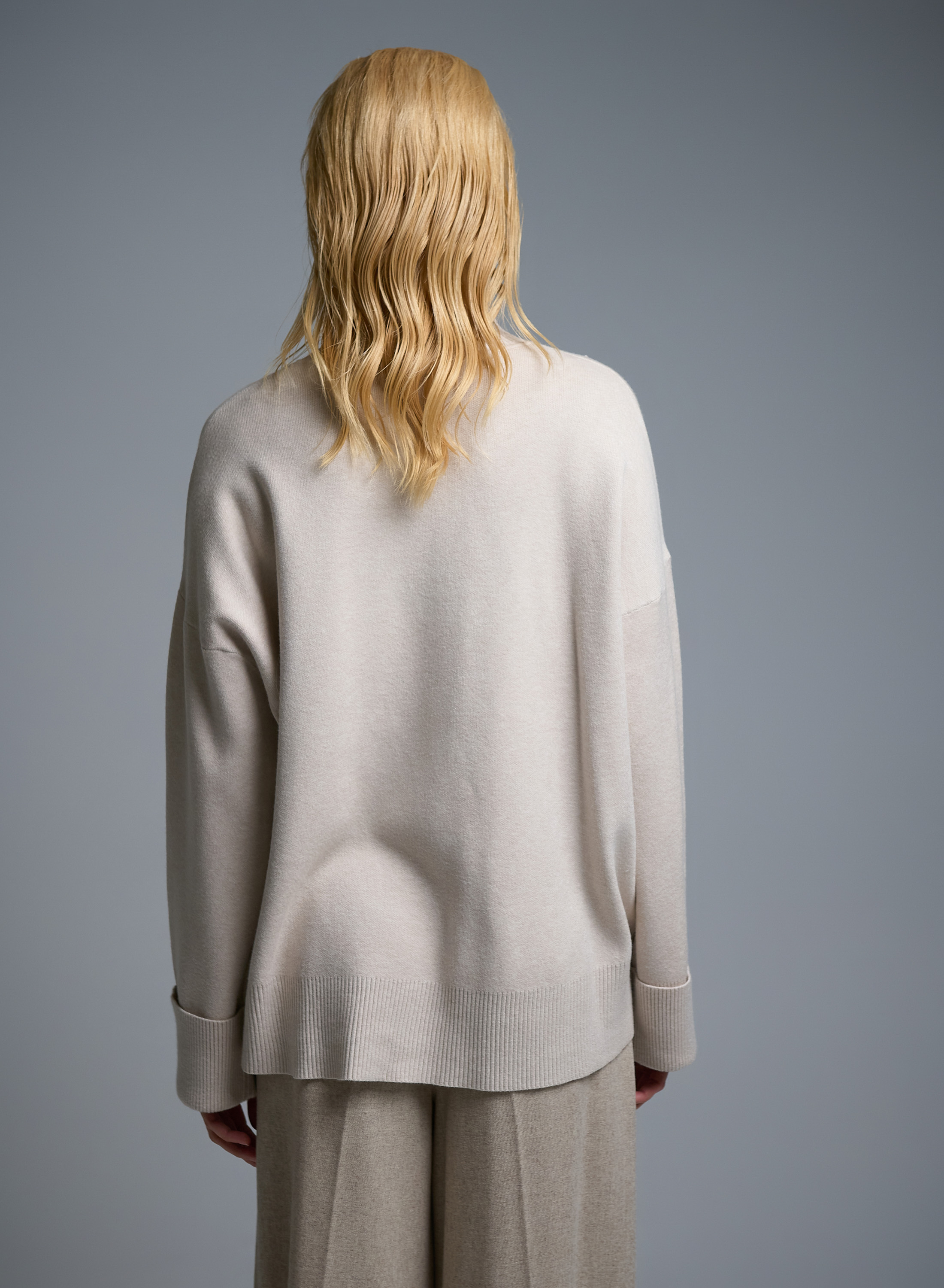 Ecru loose fit Sweater with high neck and turned up sleeves with golden buttons Lara - 5