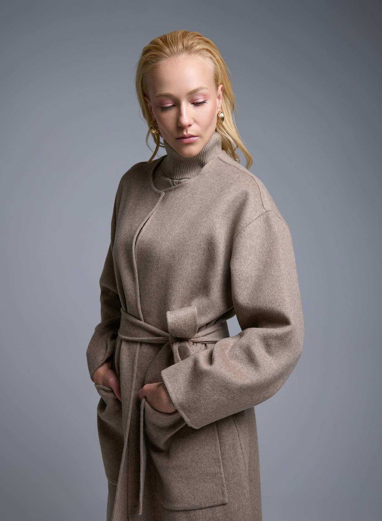 Taupe belted Coat with round neckline, front pockets and with side slits Milla - 4
