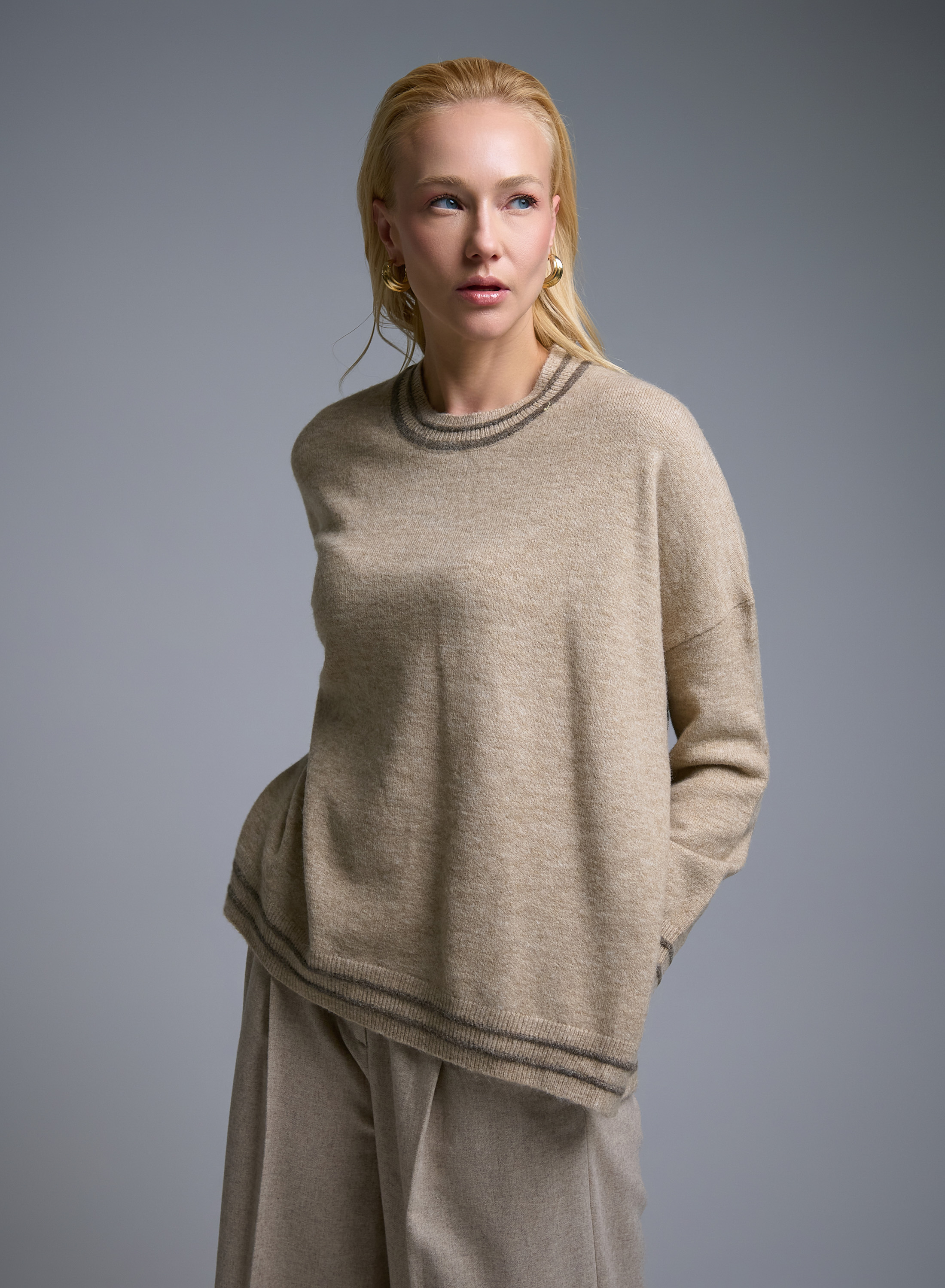 Beige Sweater with round neck and with side slits See - 0