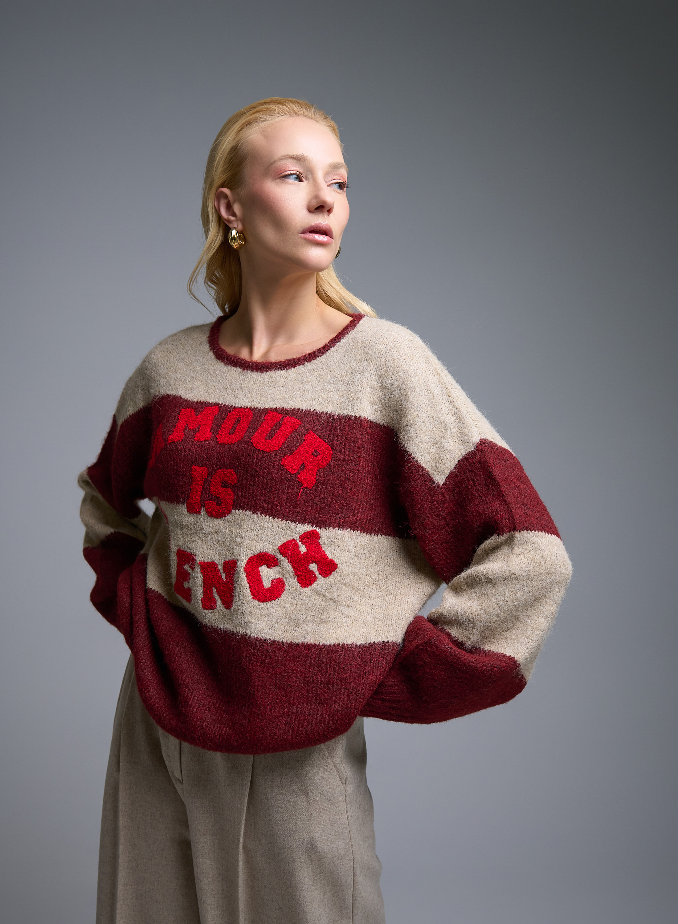 Beige-Bordeaux Sweater amour with round aneckline La Liberta - 0