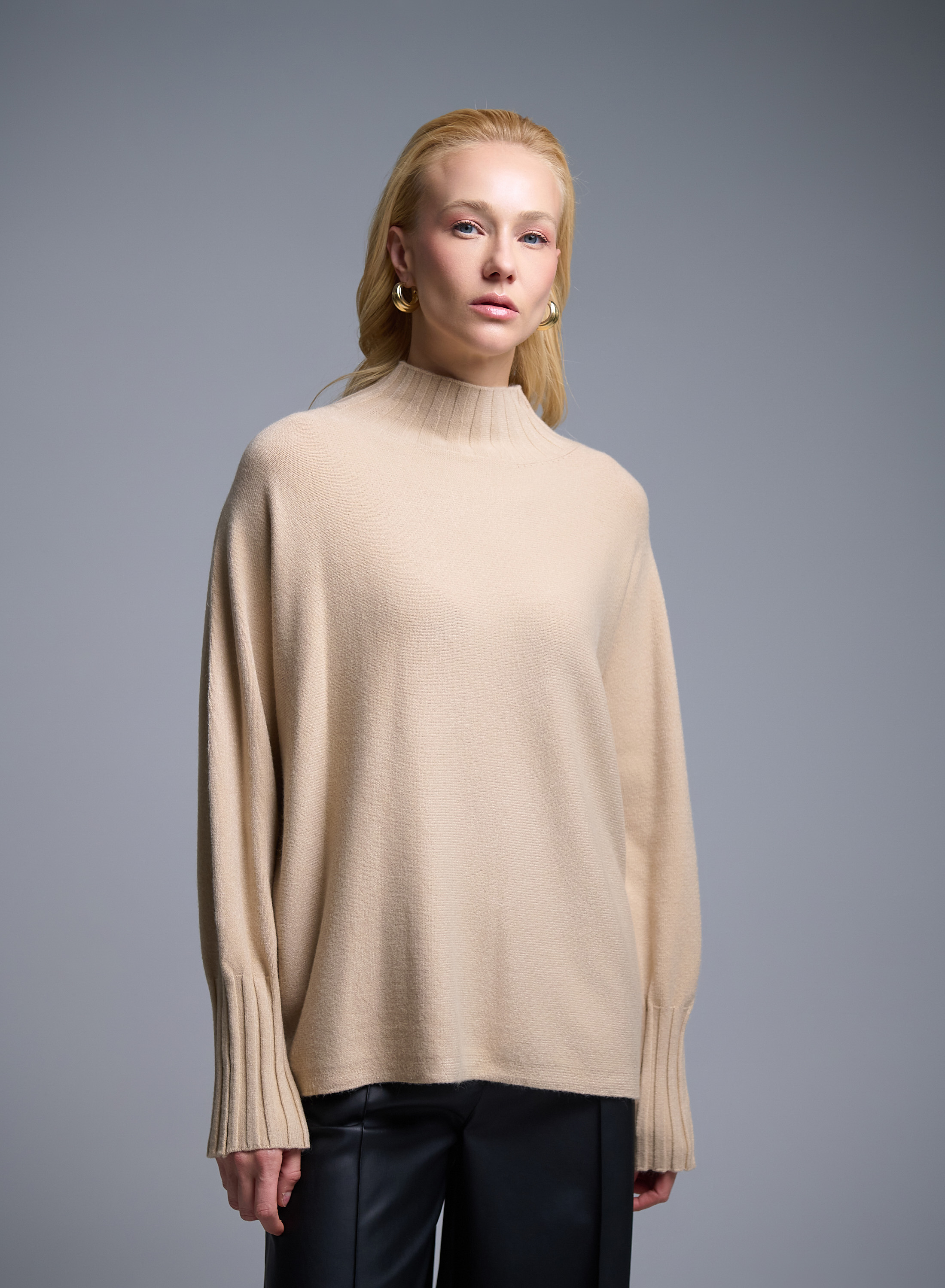 Camel high neck loose fit Sweater La Liberta - 0