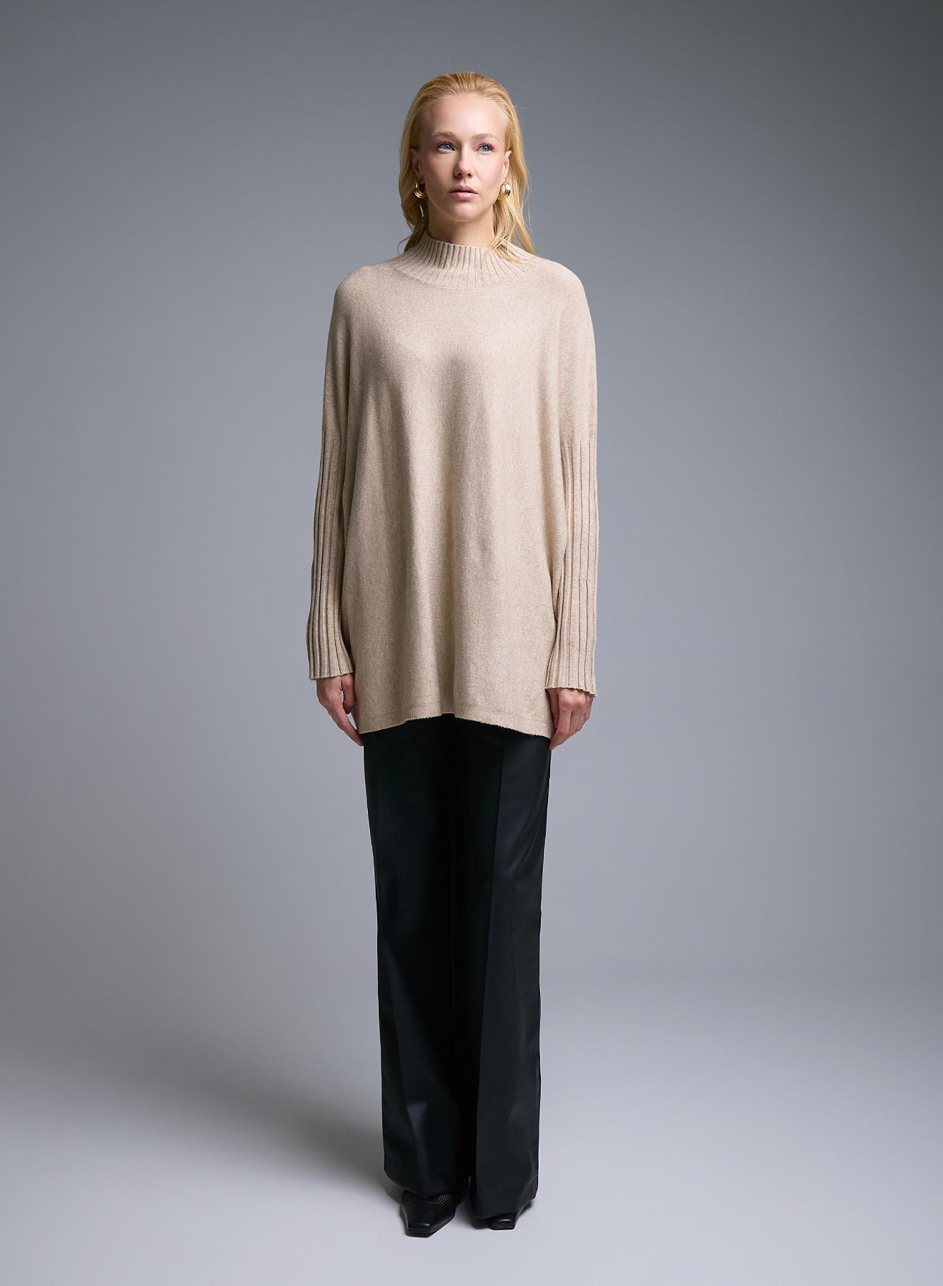 Camel high neck loose fit Sweater La Liberta - 2
