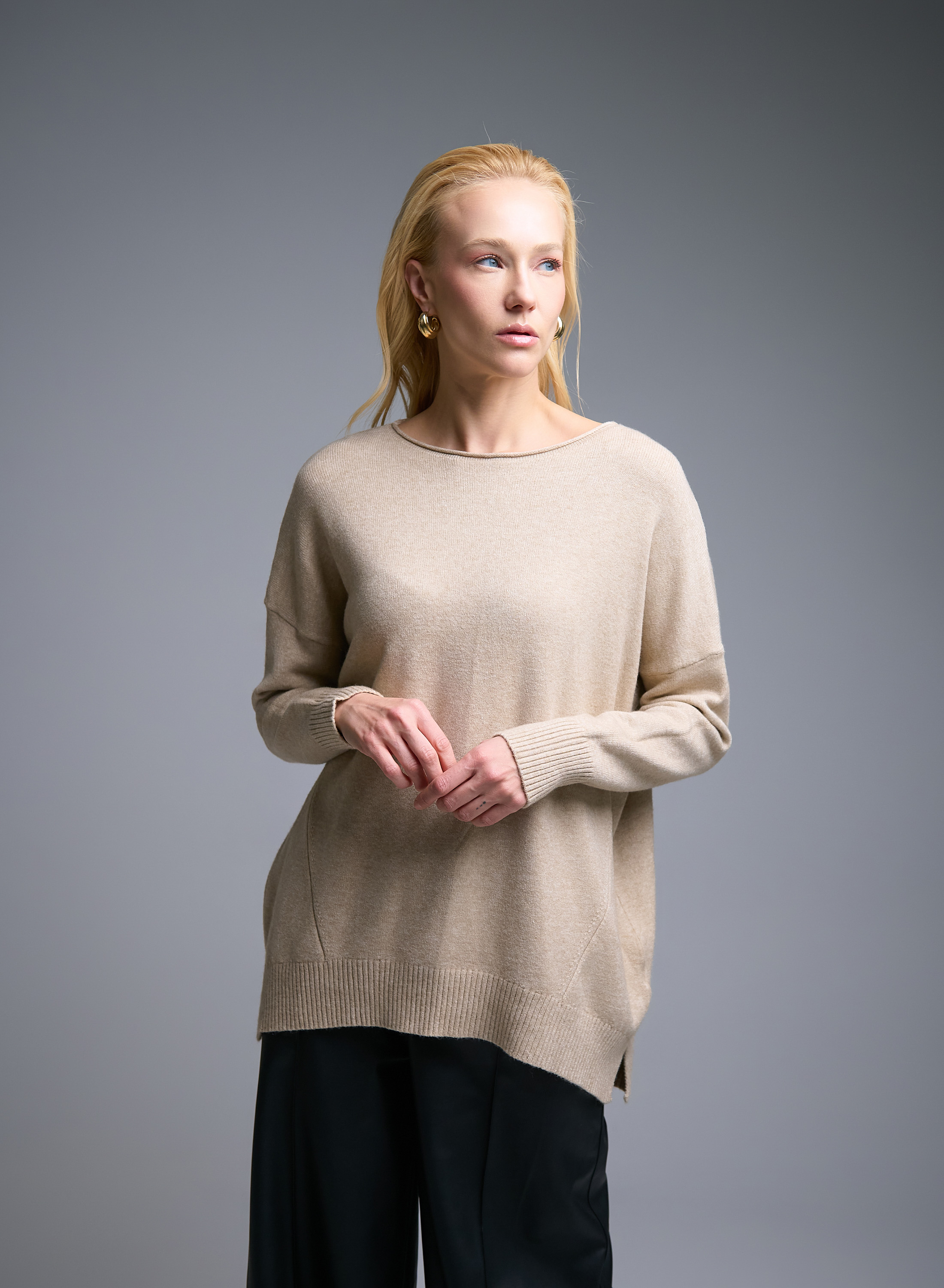 Beige Sweater with side slits La Liberta - 0