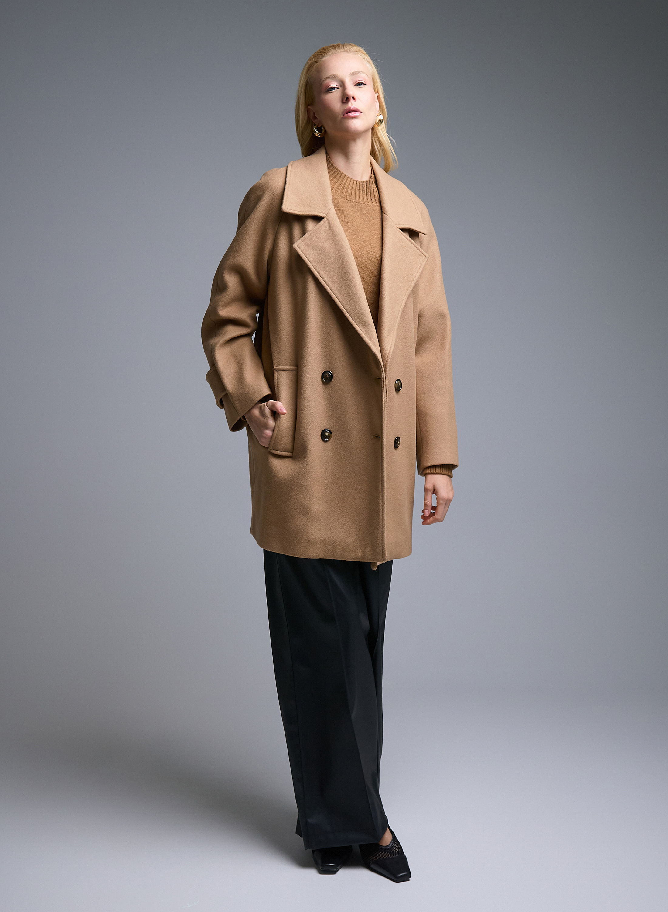 Camel short double breasted Coat Motel - 1