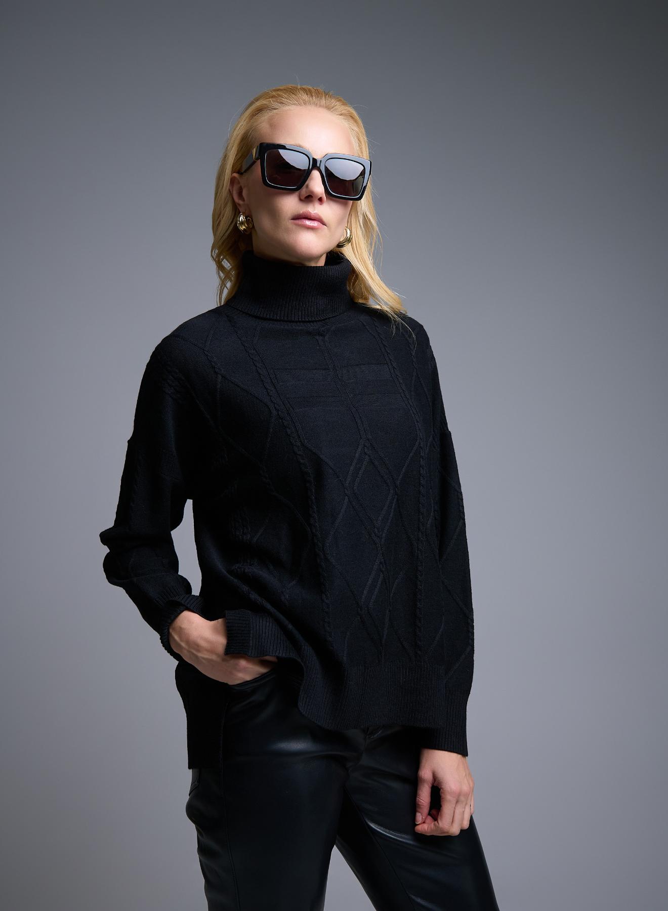 Μαύρο Πουλόβερ ζιβάγκο με ανάγλυφες λεπτομέρειες See - 2