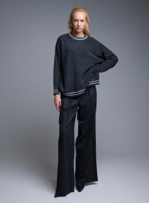 Γκρι Πουλόβερ με στρογγυλή λαιμόκοψη και με ανοίγματα στο πλάι See - 51647