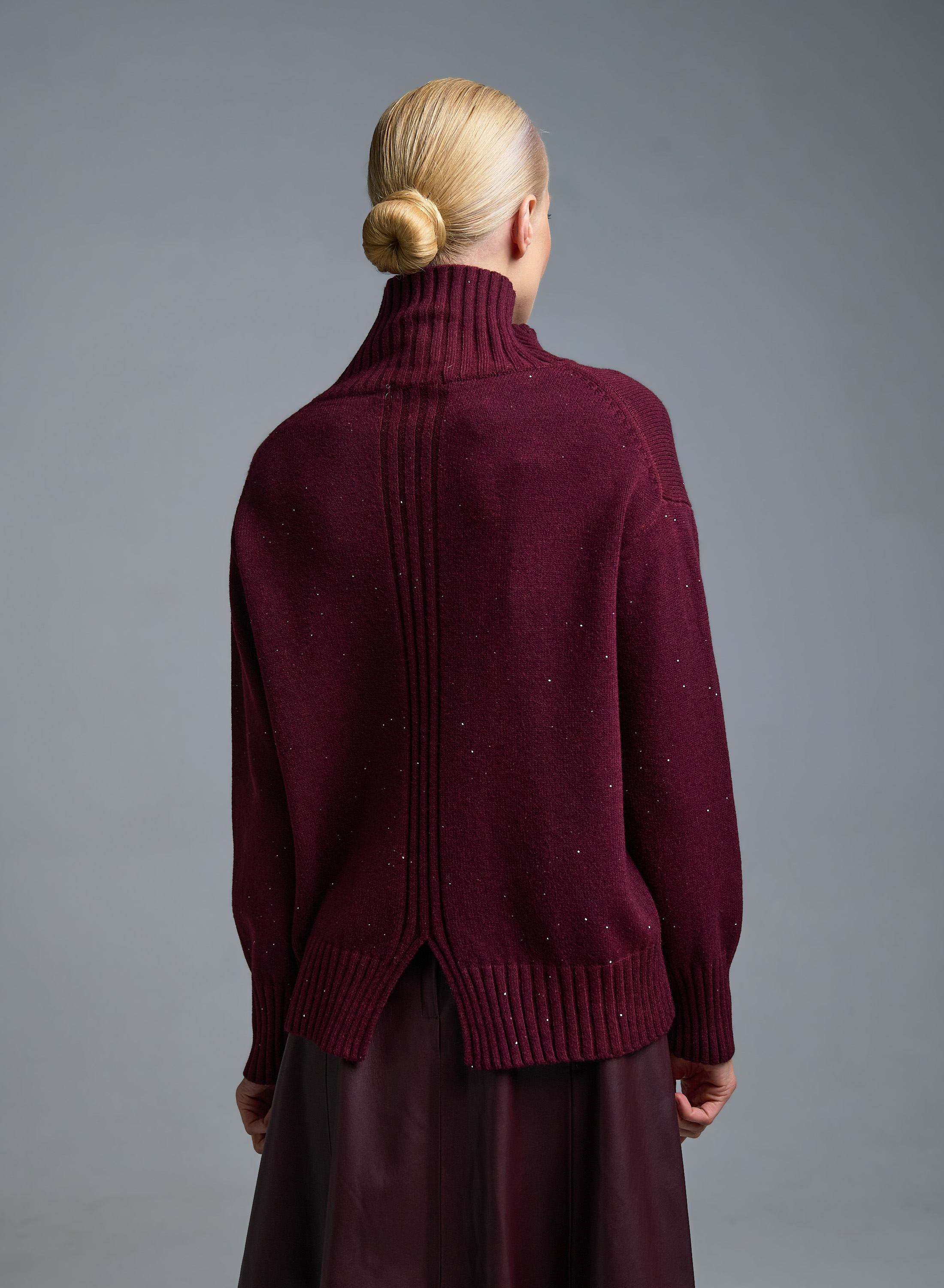 Μπορντώ Πουλόβερ ζιβάγκο με μικρές παγιέτες Valentina Milano - 3