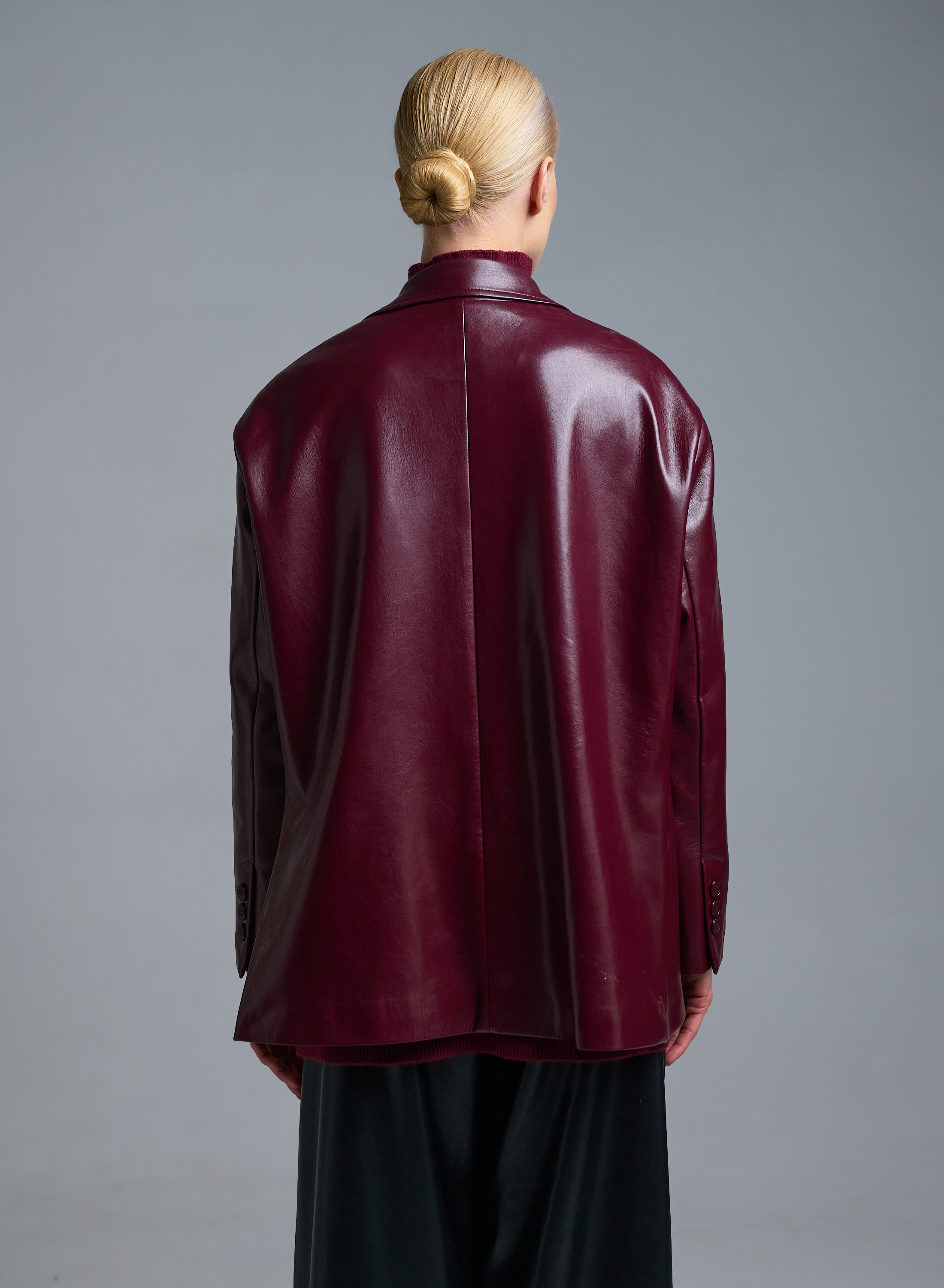 Μπορντώ Σακάκι από οικολογικό δέρμα με δύο κουμπιά Tensione Inn - 2