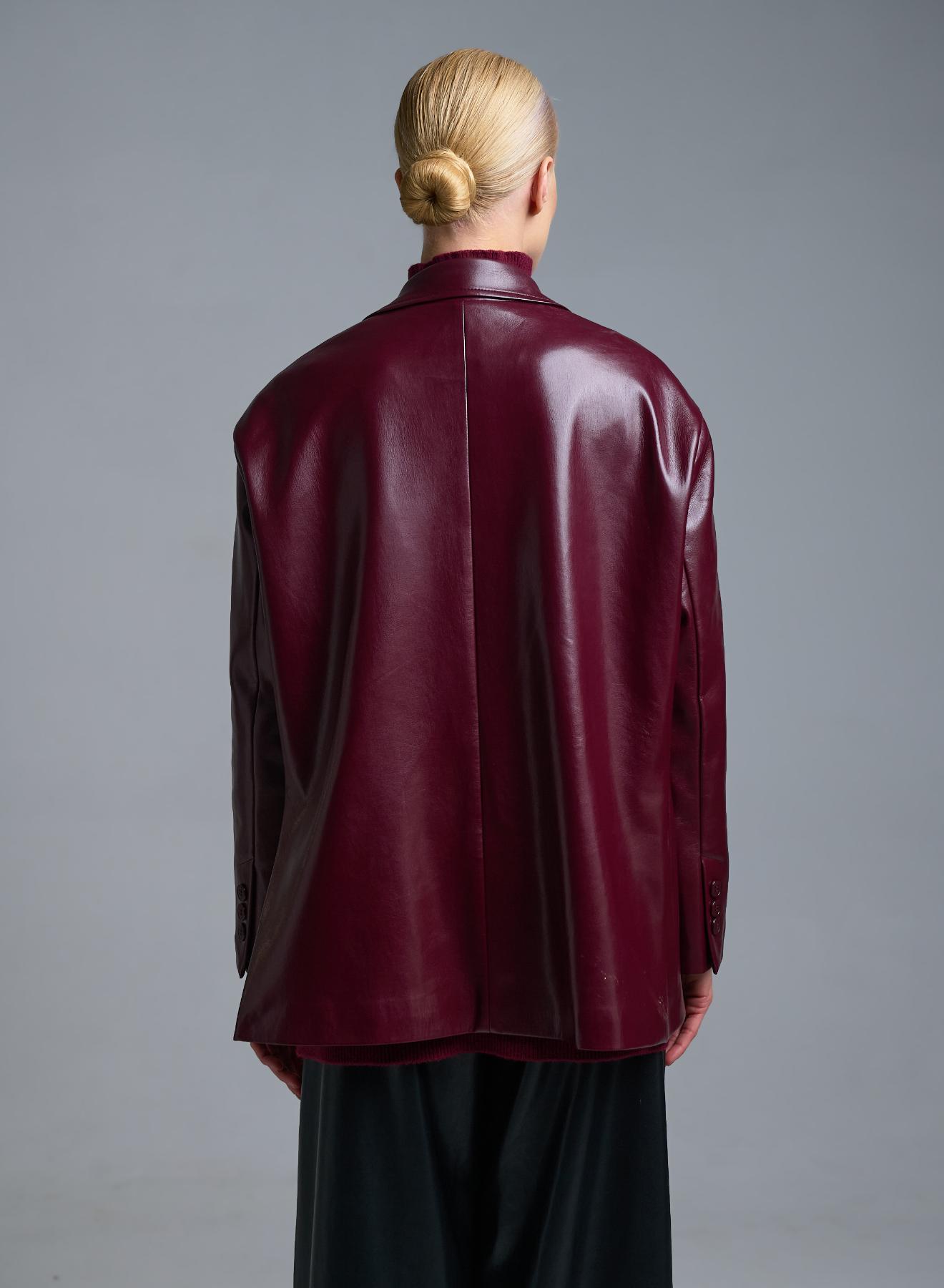 Μπορντώ Σακάκι από οικολογικό δέρμα με δύο κουμπιά Tensione Inn - 3