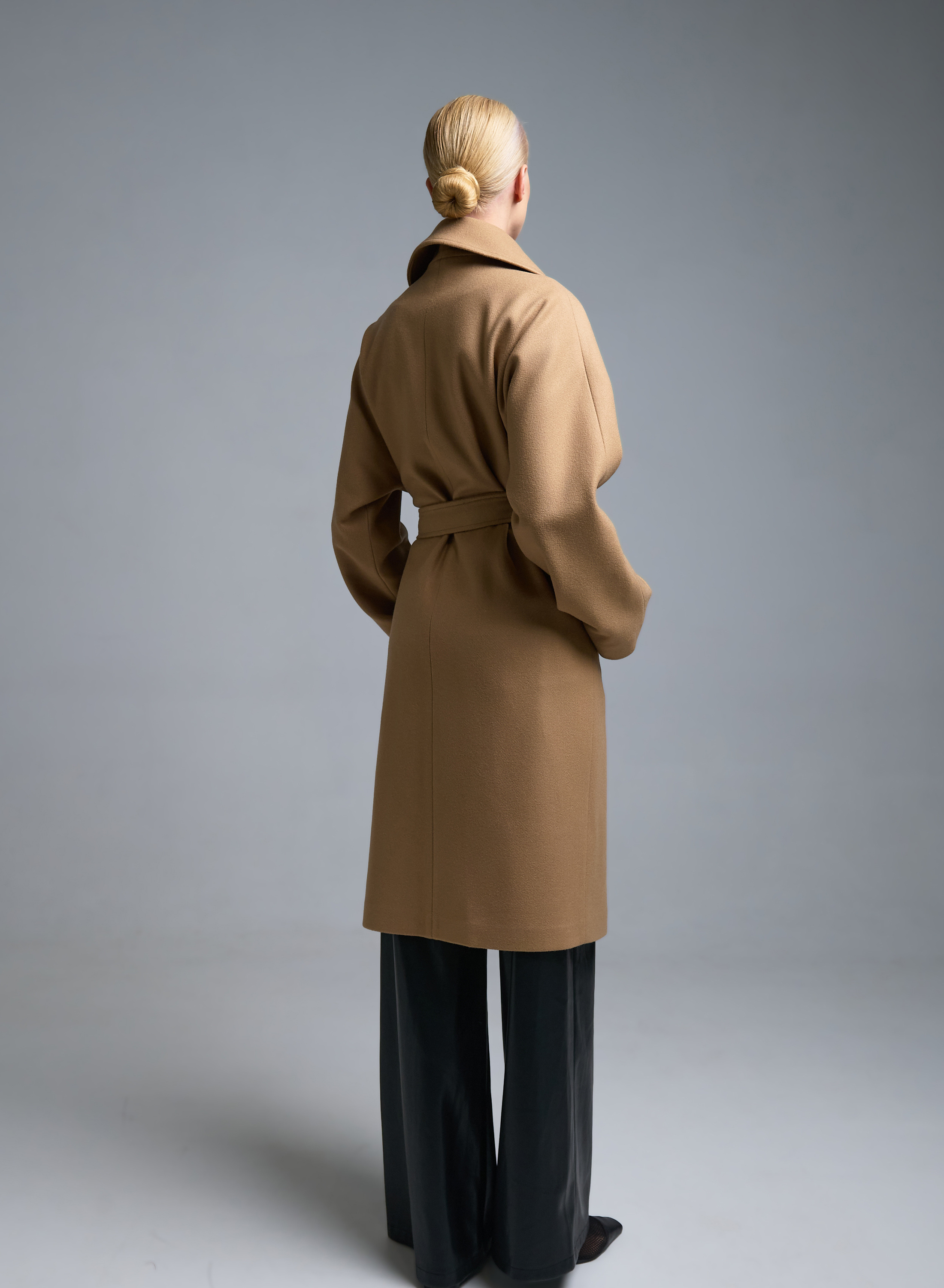 Camel Coat with belt Motel - 5