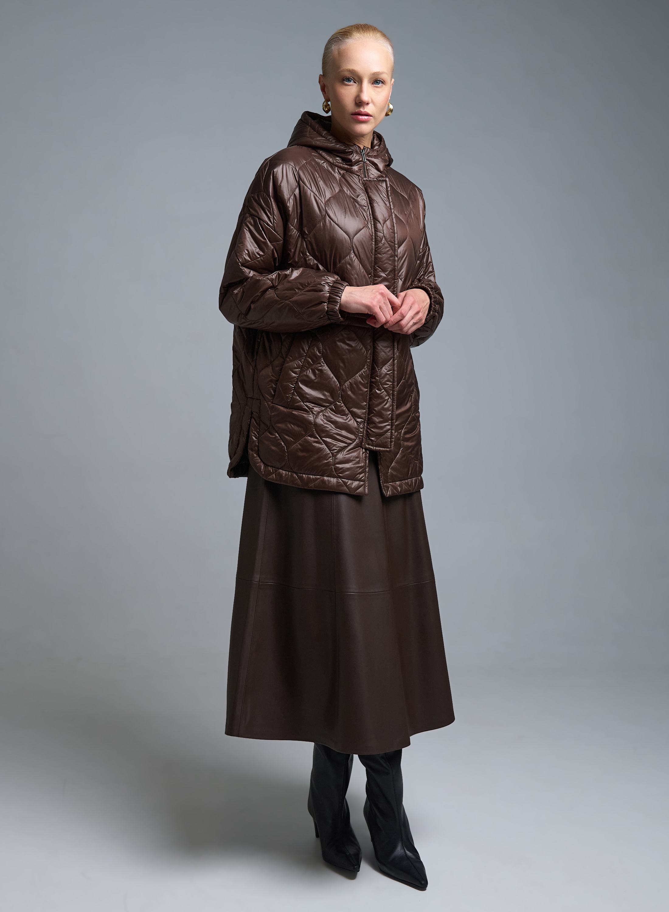 Σοκολά Μπουφάν με κουκούλα και με κορδόνι στη μέση Milla - 0