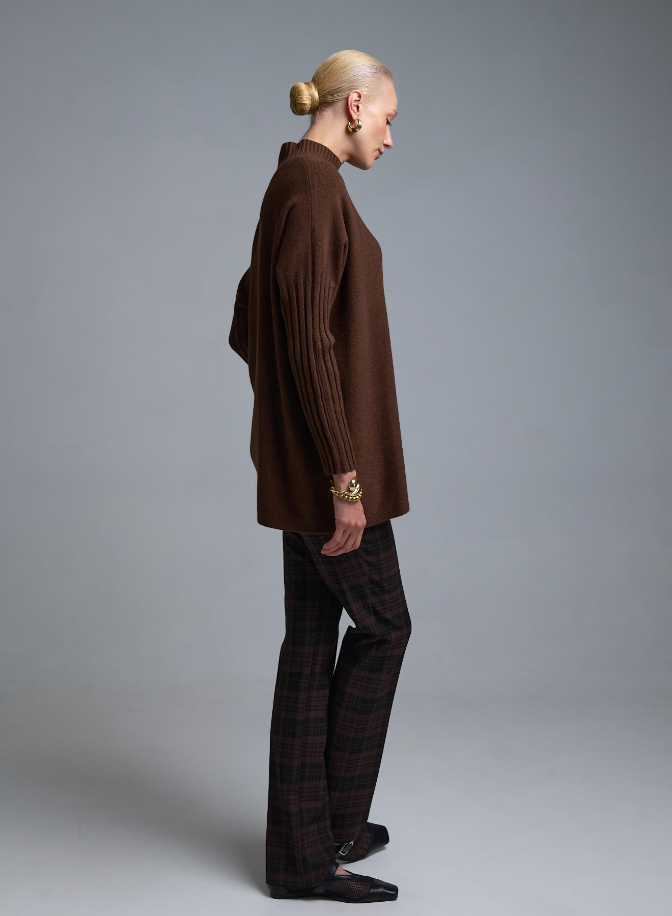 Σοκολά Πουλόβερ ημιζιβάγκο σε χαλαρή γραμμή La Liberta - 3