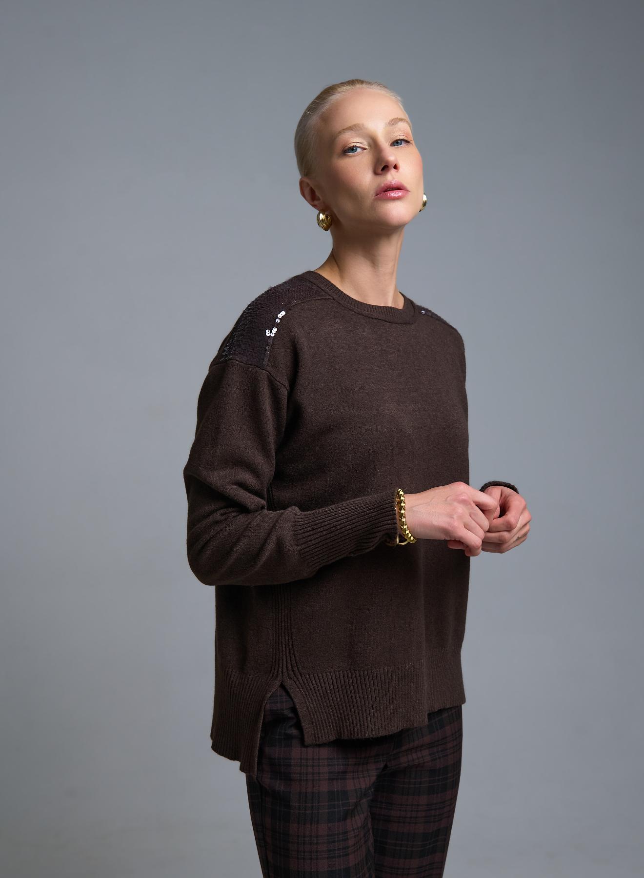 Σοκολά Πουλόβερ με παγιέτες στους ώμους Valentina Milano - 3