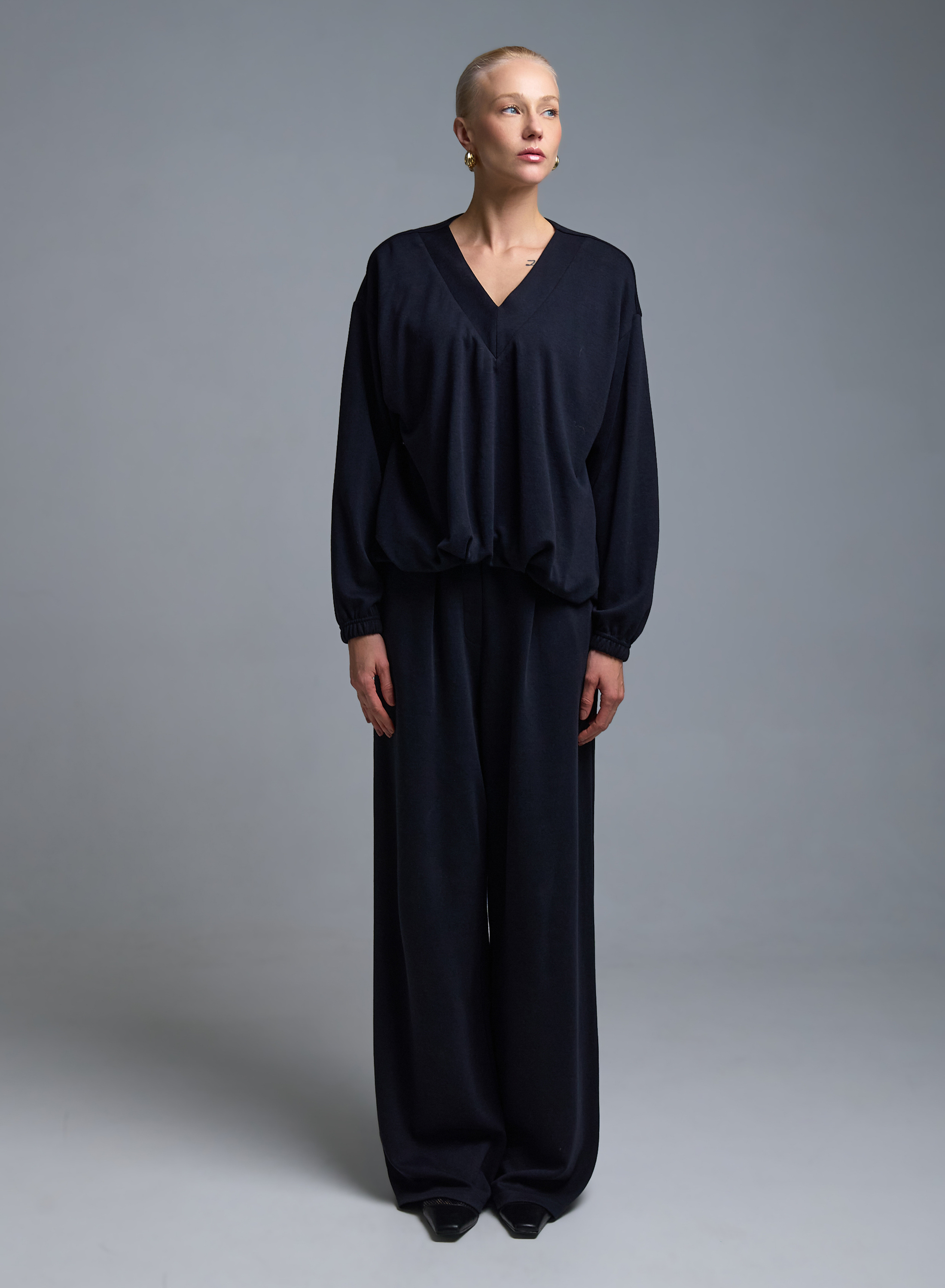 Μπλε Μπλούζα φούτερ balloon ασύμμετρη με V λαιμόκοψη Milla - 1