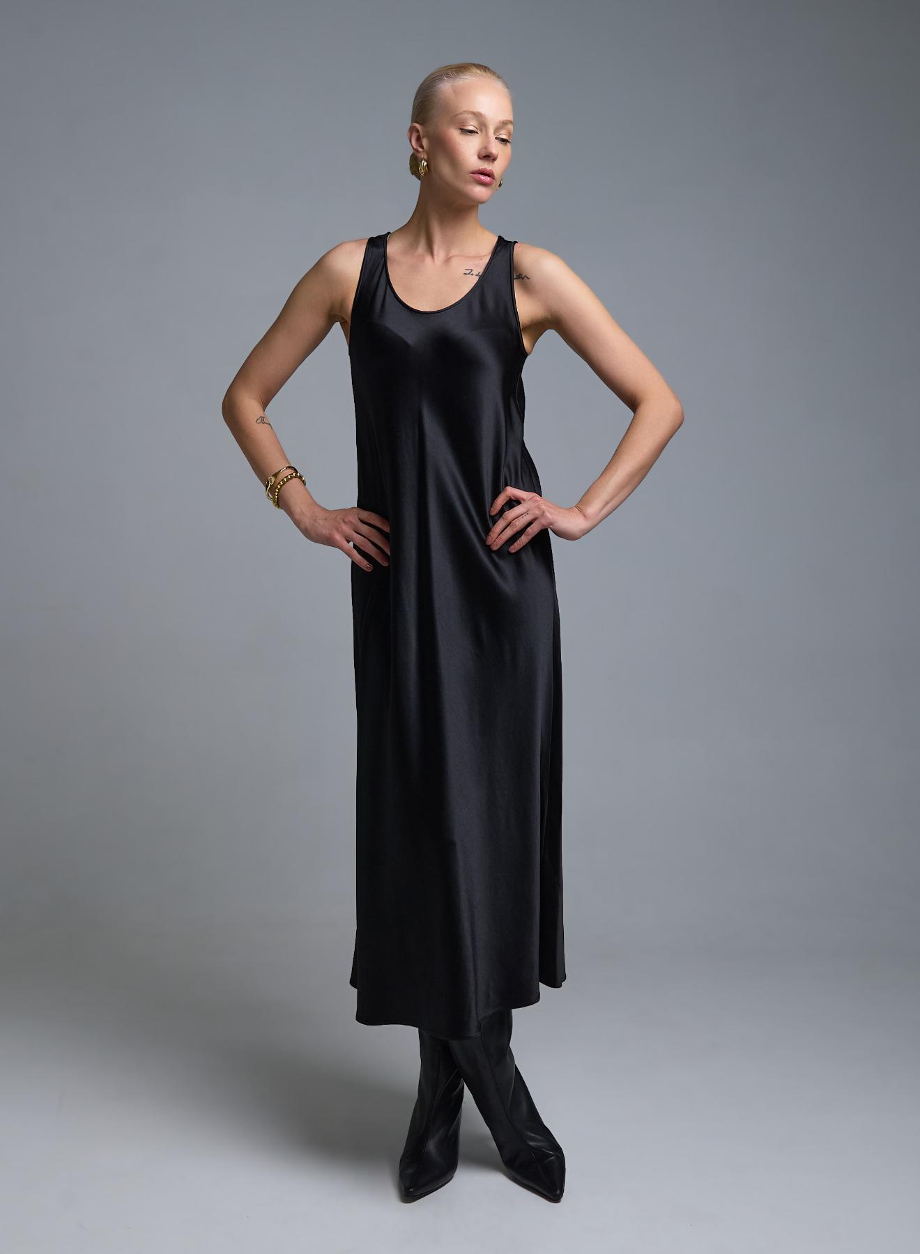 Μαύρο αμάνικο σατέν Φόρεμα Emme Marella - 2