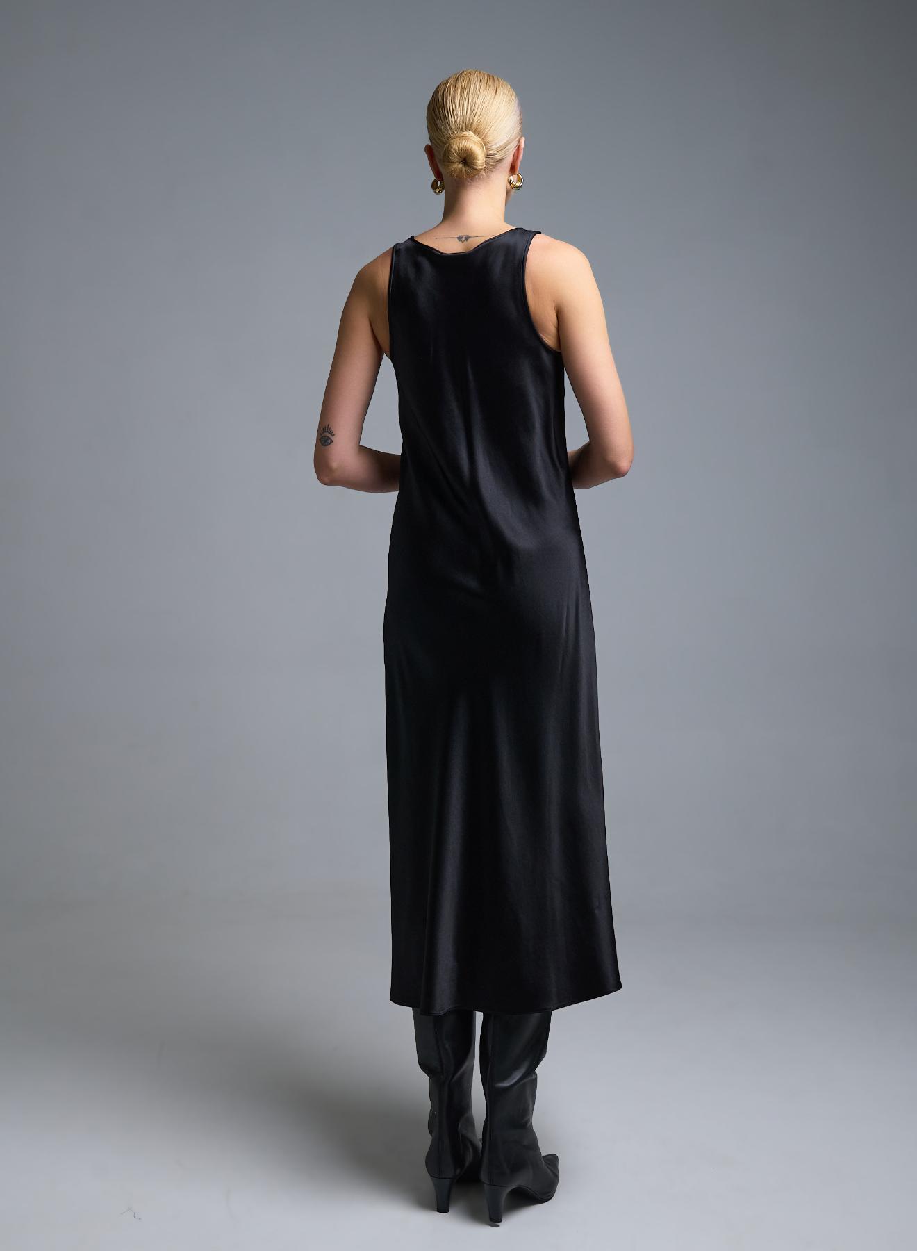 Μαύρο αμάνικο σατέν Φόρεμα Emme Marella - 5