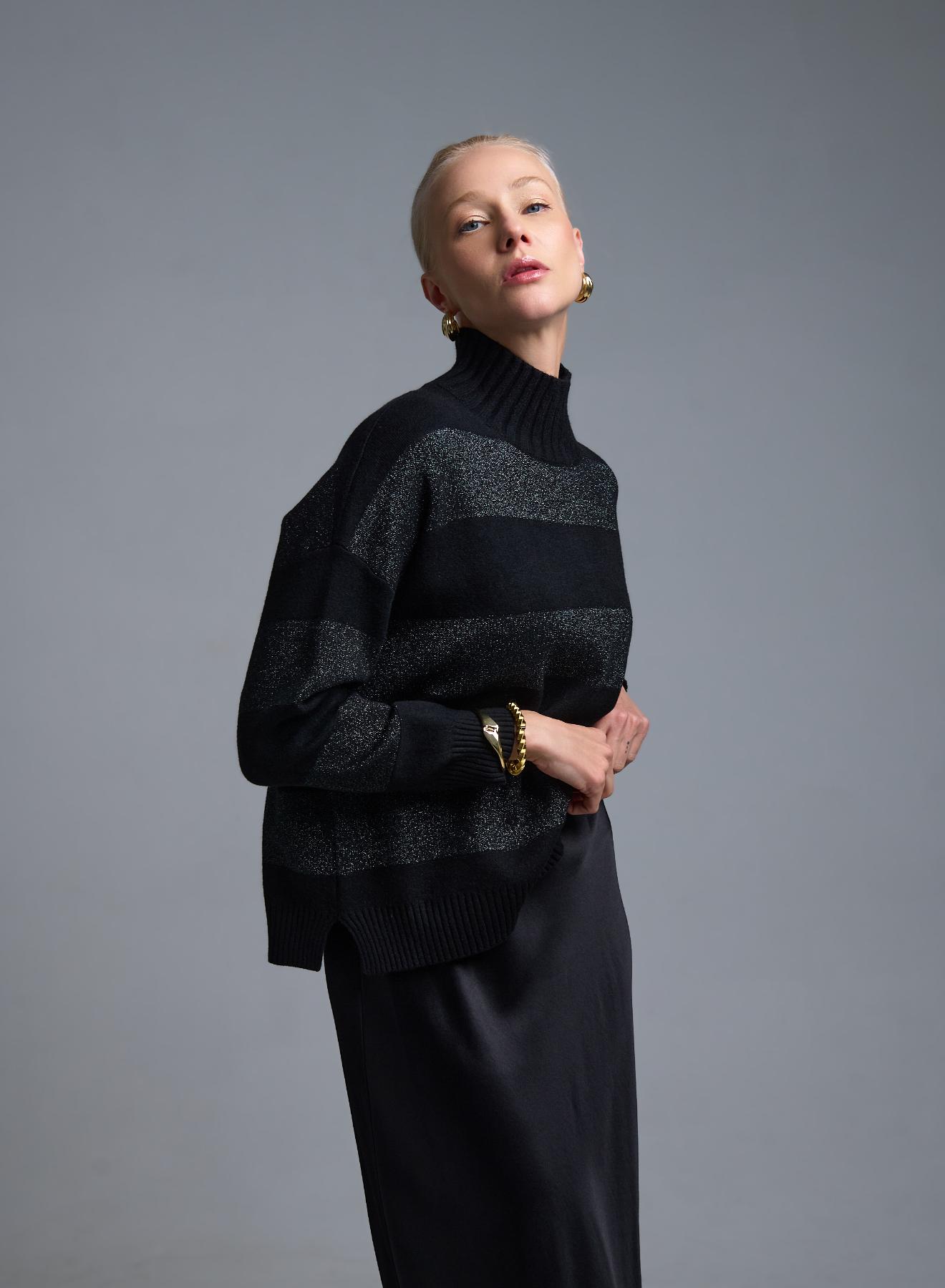 Μαύρο Πουλόβερ ημιζιβάγκο με φαρδιές λούρεξ ρίγες Valentina Milano - 3