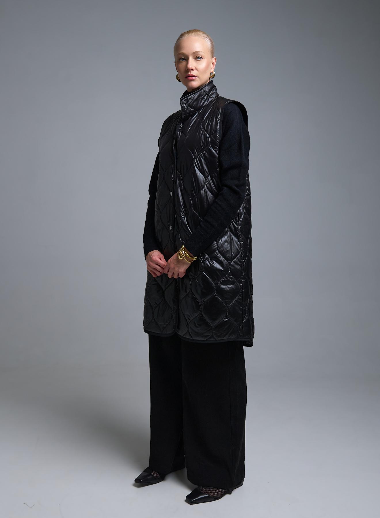 Μαύρο αμάνικο Μπουφάν με επένδυση Milla - 1