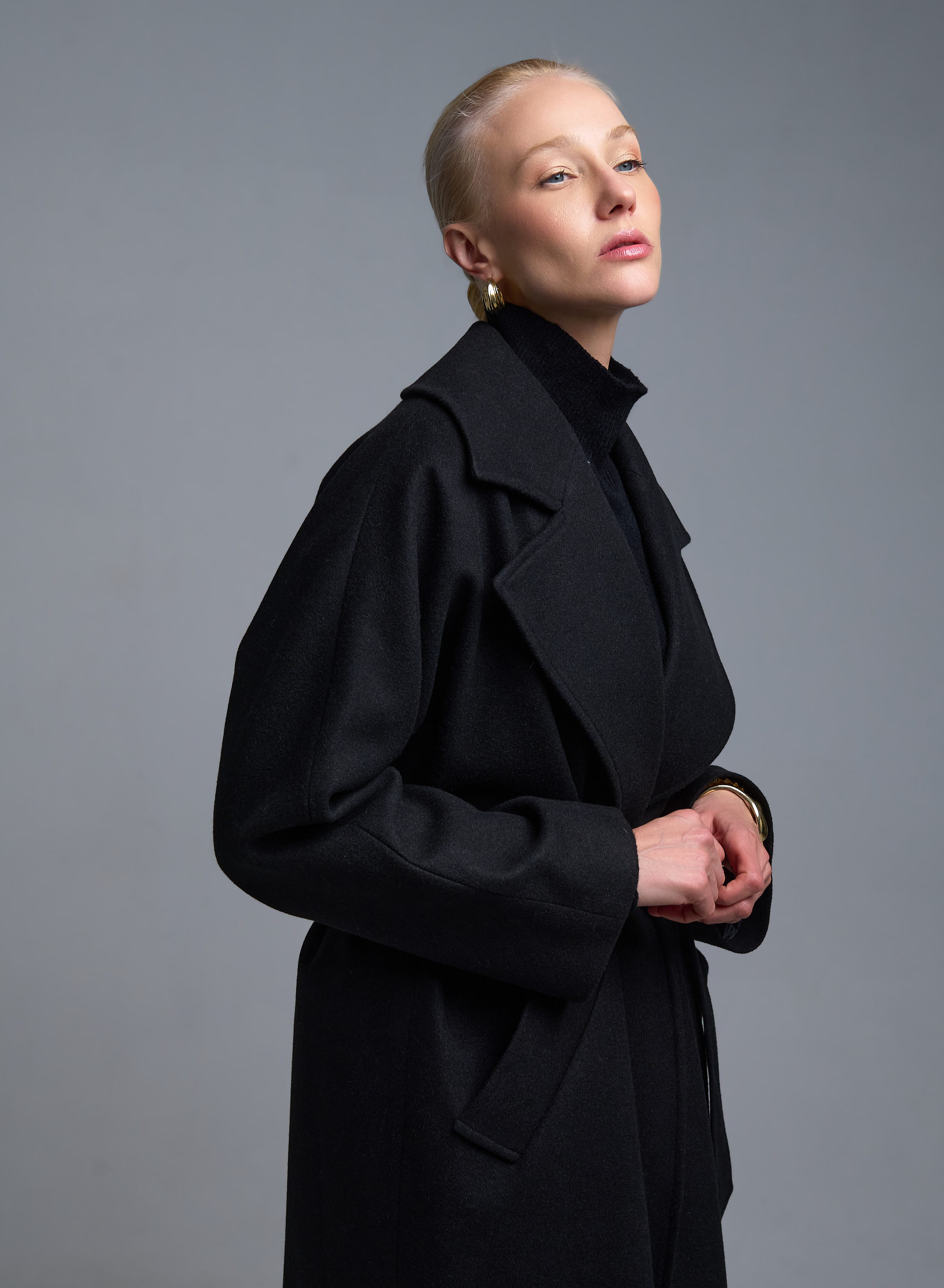 Μαύρο Παλτό με ζώνη Motel - 2