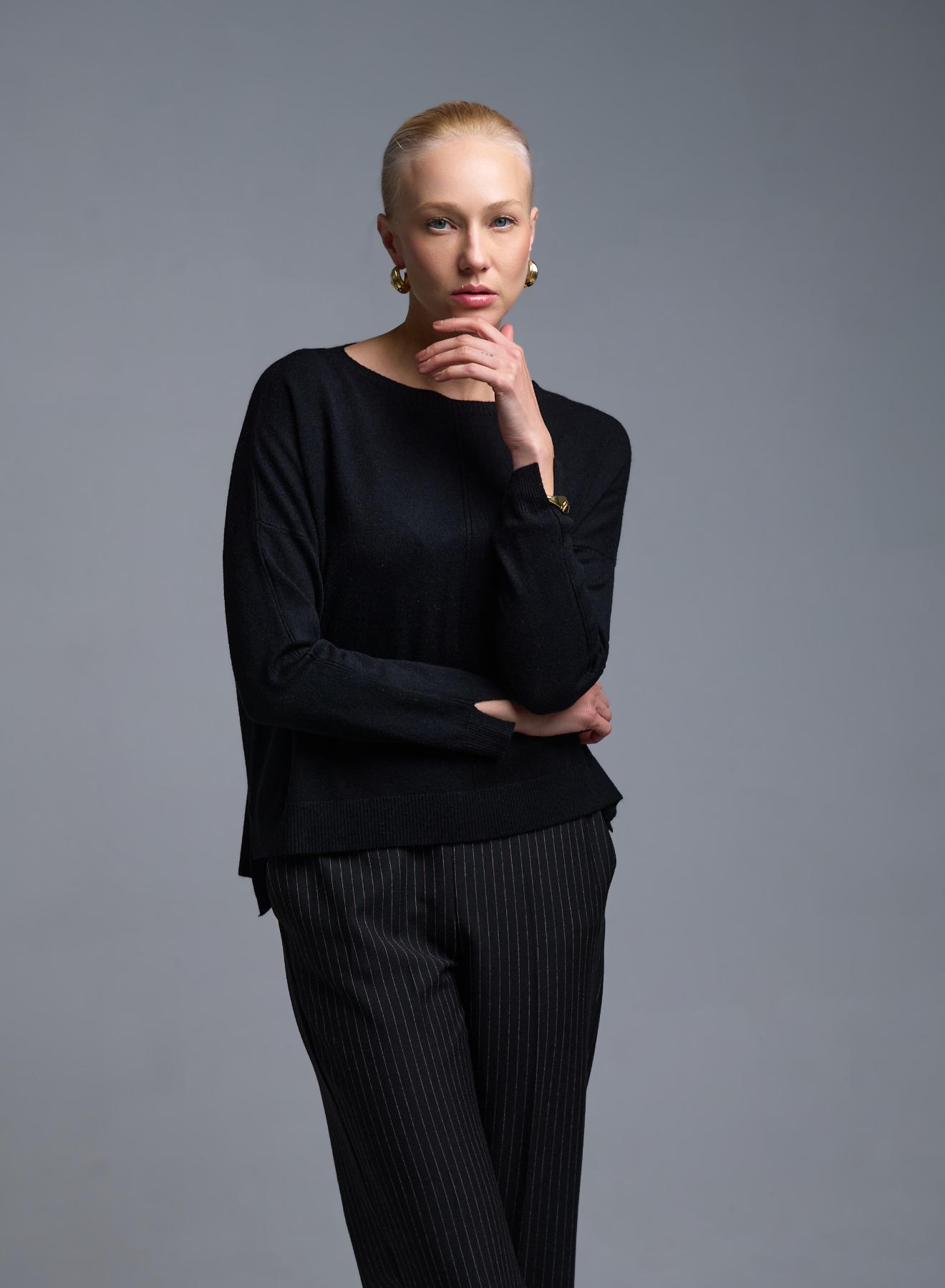 Black round neck Sweater Valentina Milano - 1