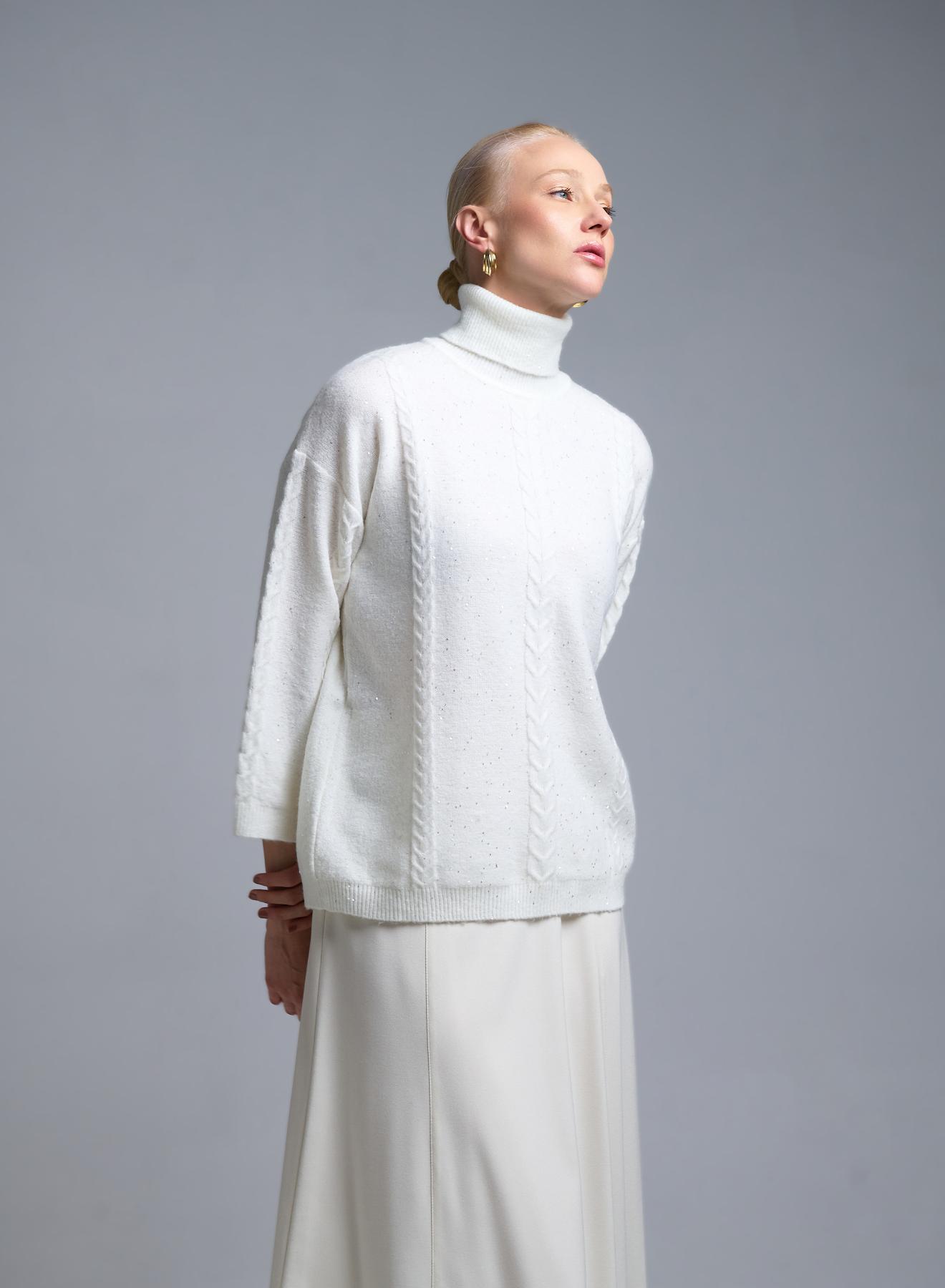 Εκρού Πουλόβερ ζιβάγκο με ανάγλυφες λεπτομέρειες και με μικρές παγιέτες Emme Marella - 2