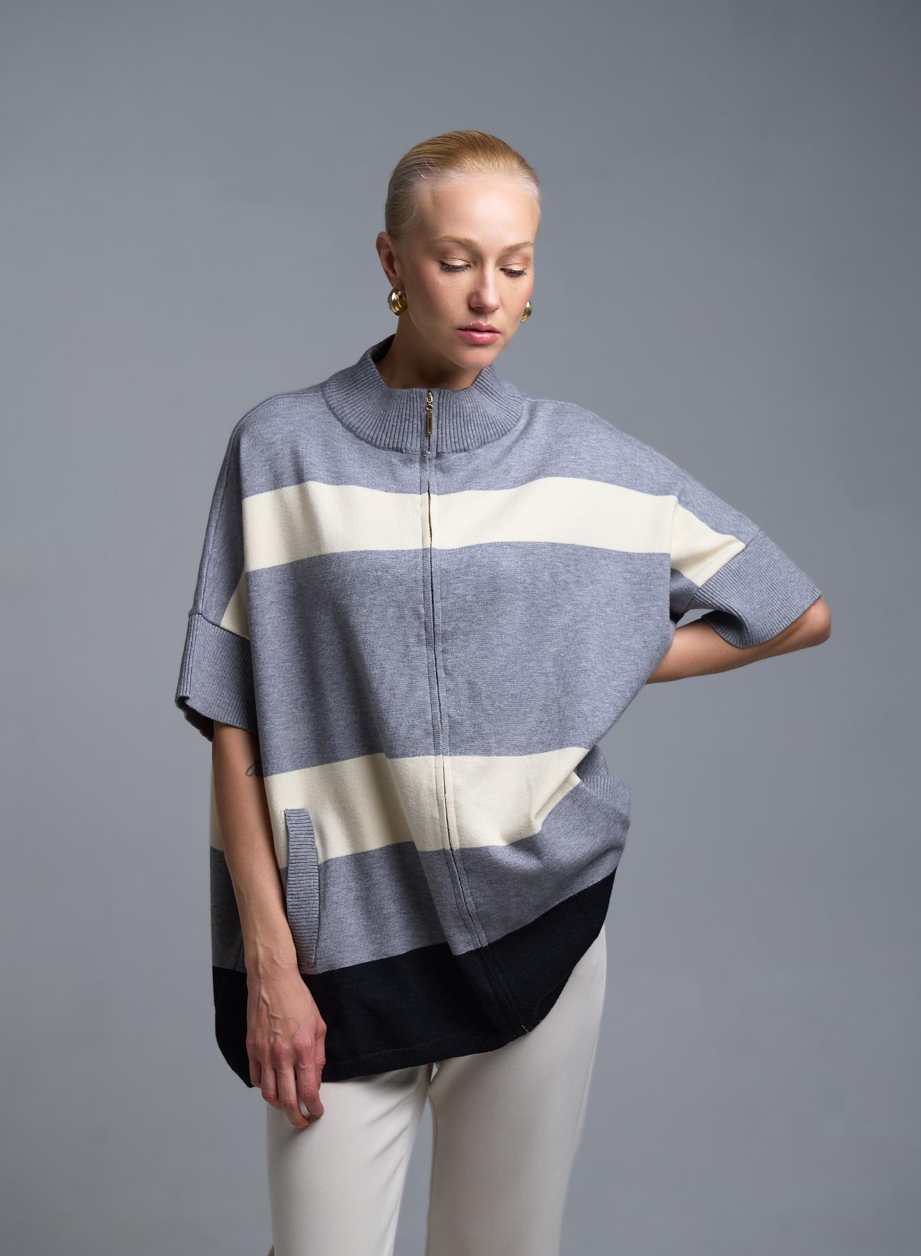 Ecru-Black-Grey knitted Cardigan with short sleeves and with zipper Valentina Milano - 3