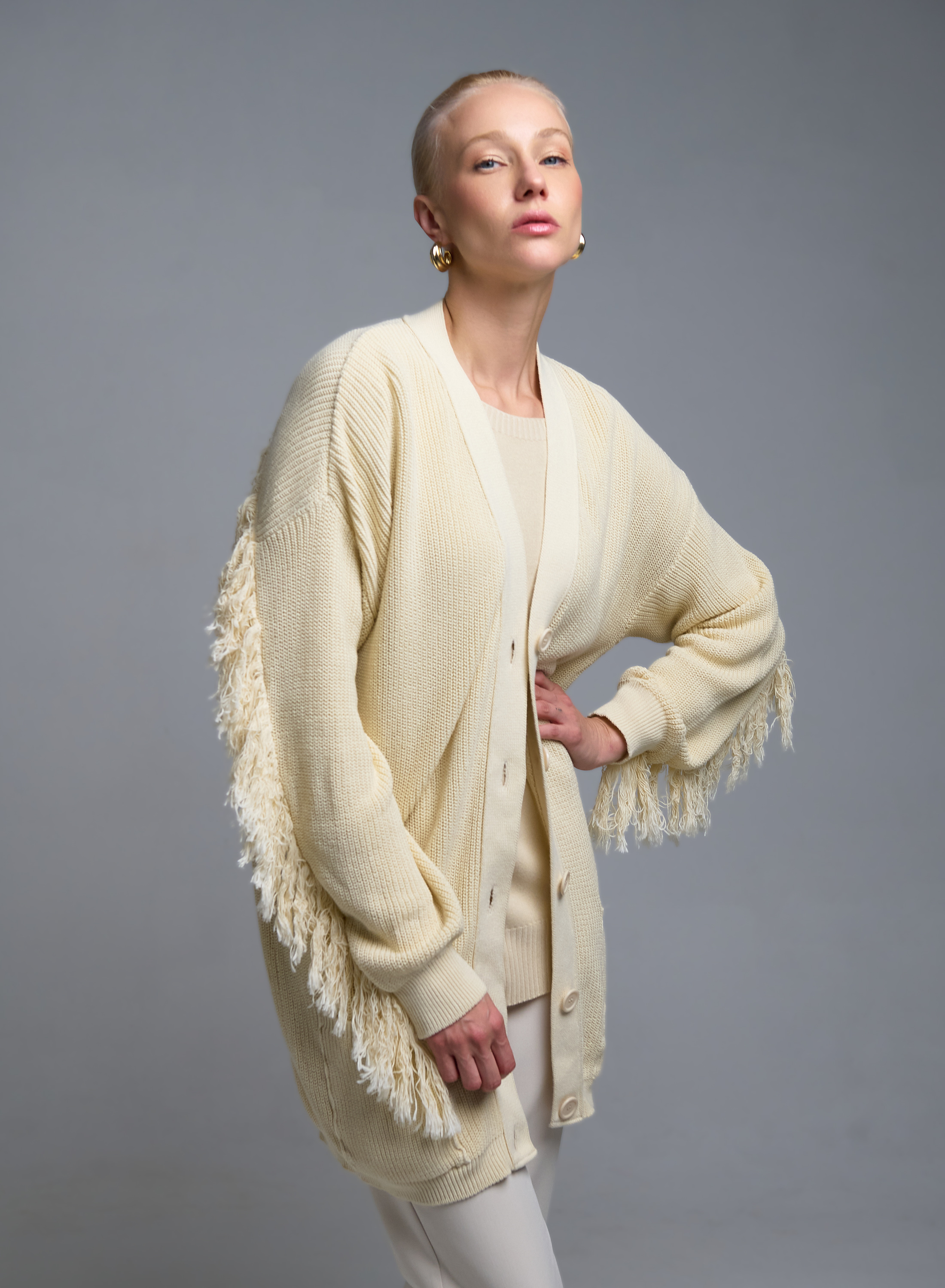 Βανίλια πλεκτή Ζακέτα με κρόσια και με εξωτερικές τσέπες μπροστά Kontatto - 0