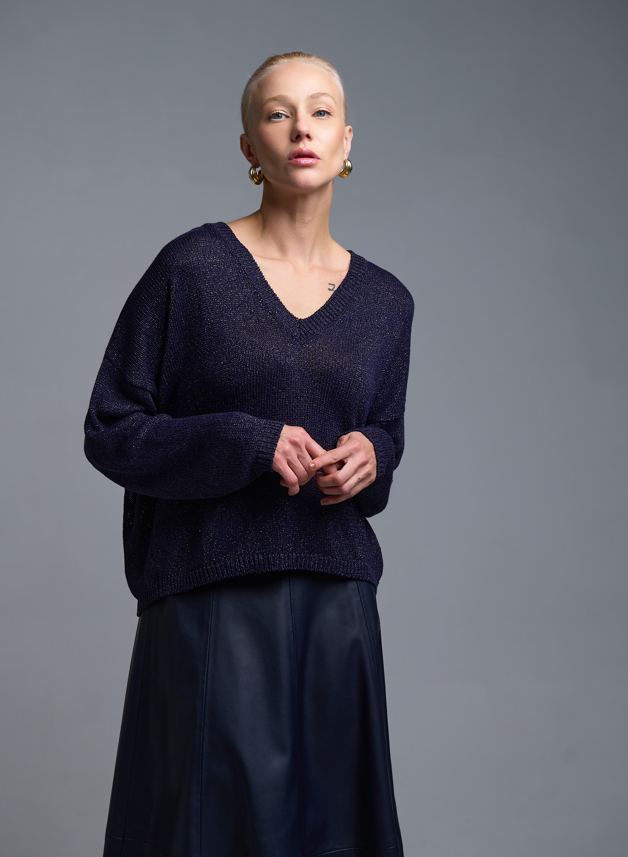 Μπλε πλεκτή λούρεξ Μπλούζα με V λαιμόκοψη Kontatto - 3