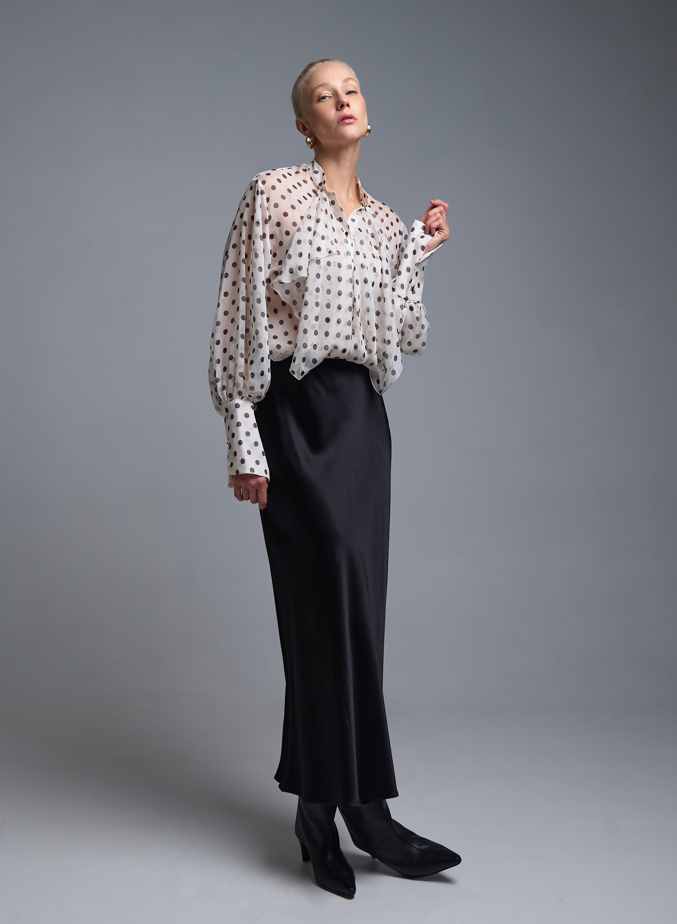 Ecru-Black polka dot Shirt with ruffles and with Mao collar Imperial - 1