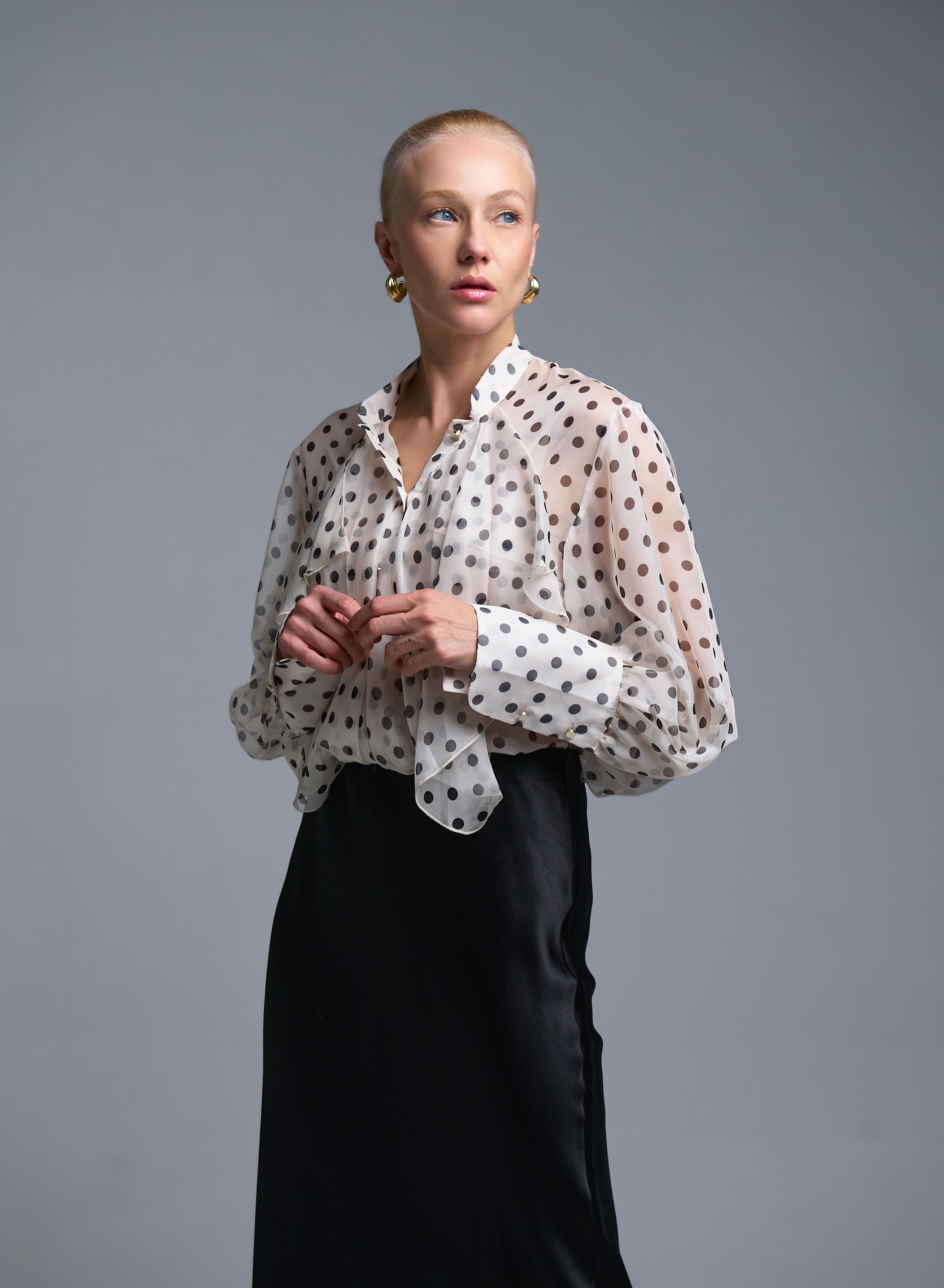 Ecru-Black polka dot Shirt with ruffles and with Mao collar Imperial - 3