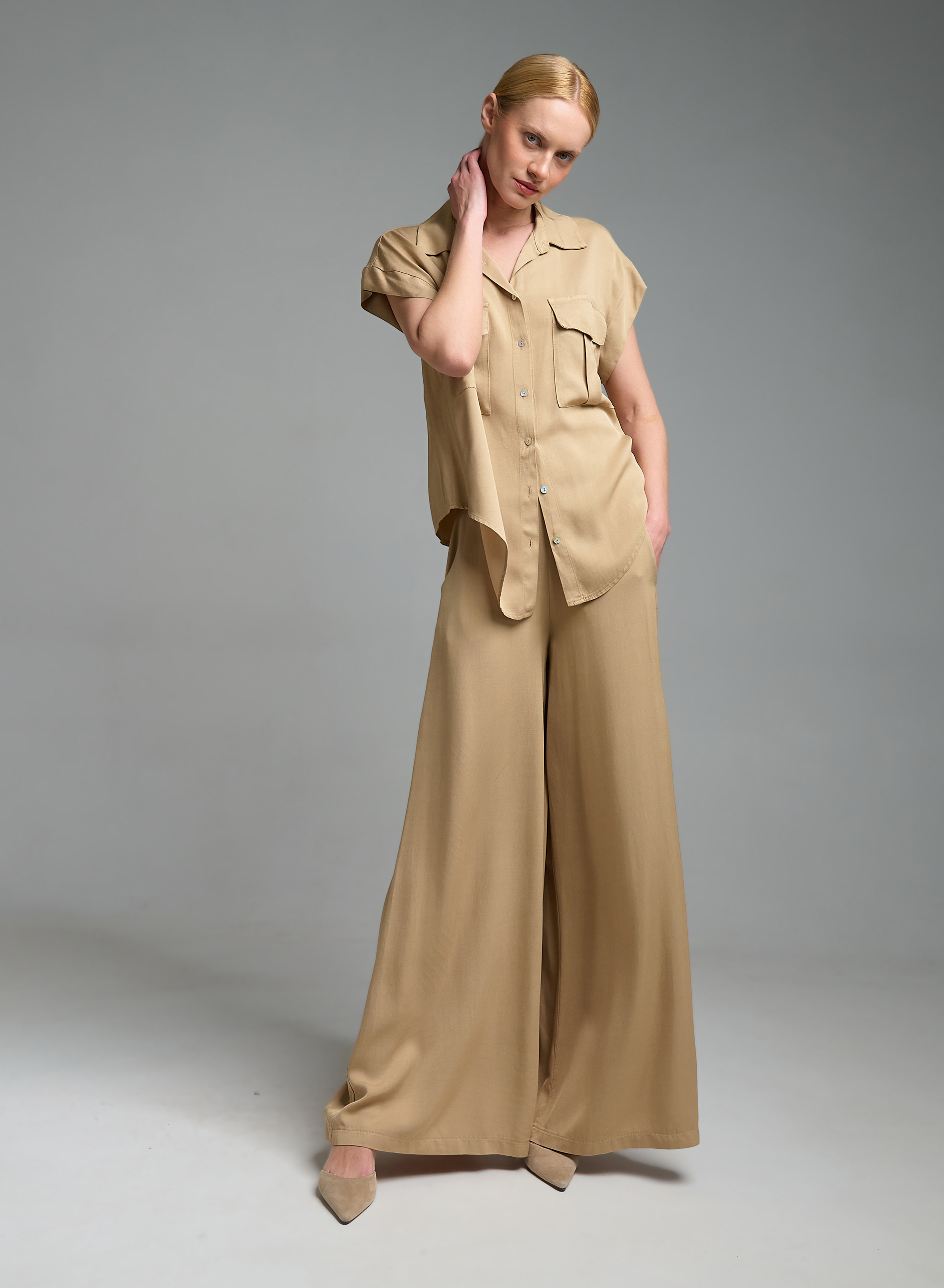 Μπεζ wide legs Παντελόνι με λάστιχο πίσω στη μέση Eco - 3