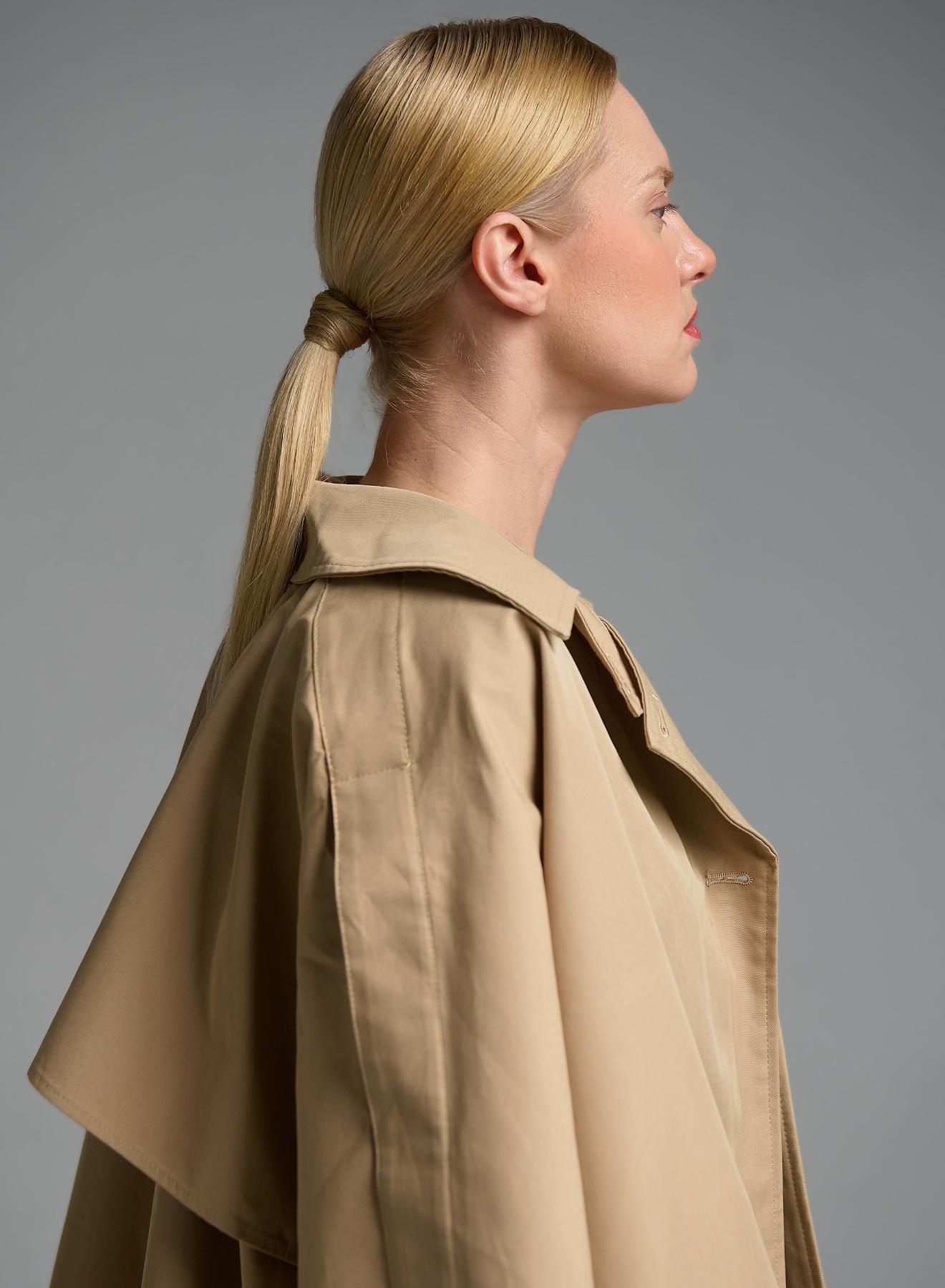 Μπεζ κοντή Κάπα με κουμπιά στο πλάι Valentina Milano - 4