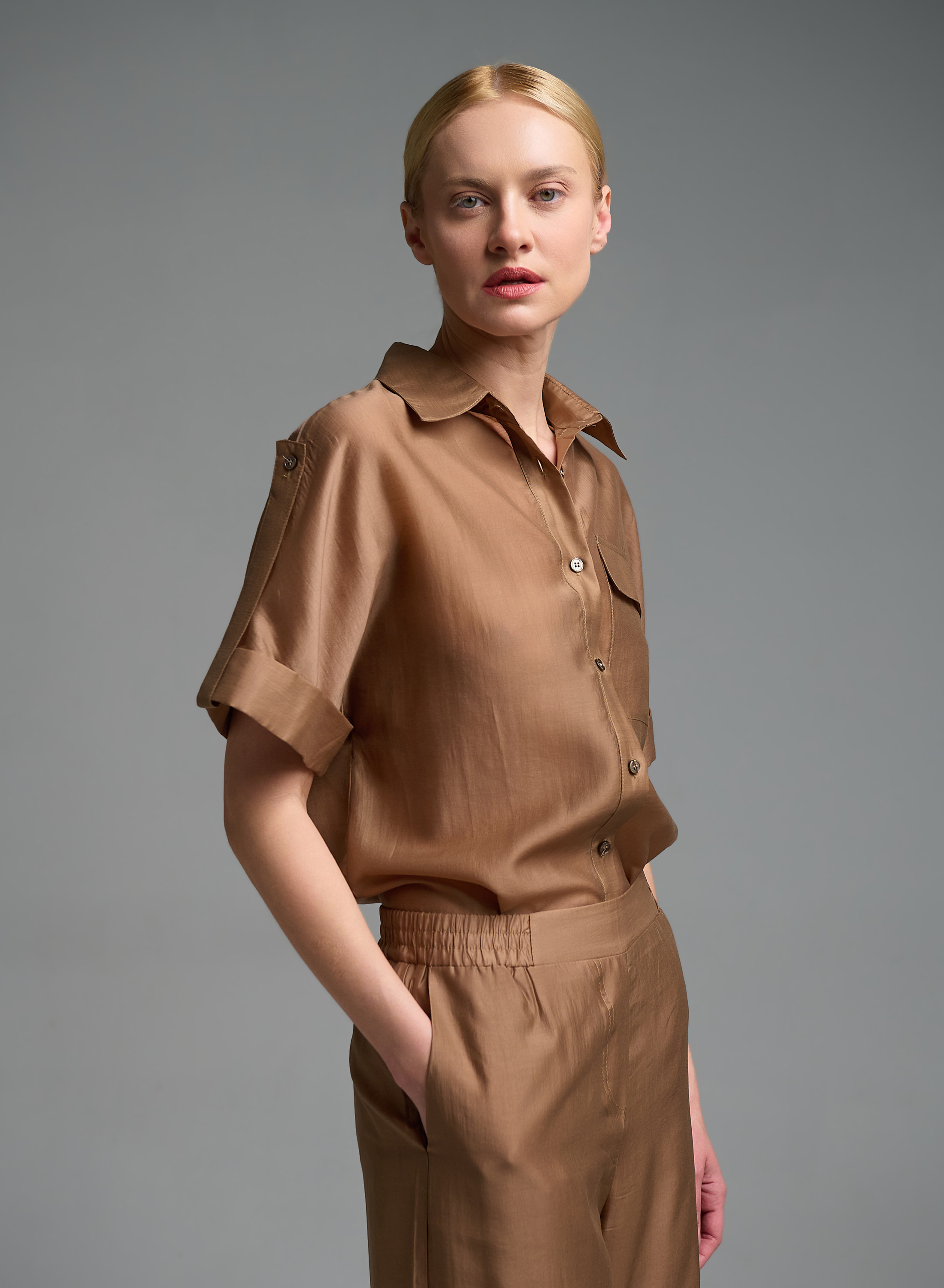 Ταμπά Πουκάμισο με κοντά μανίκια Valentina Milano - 0