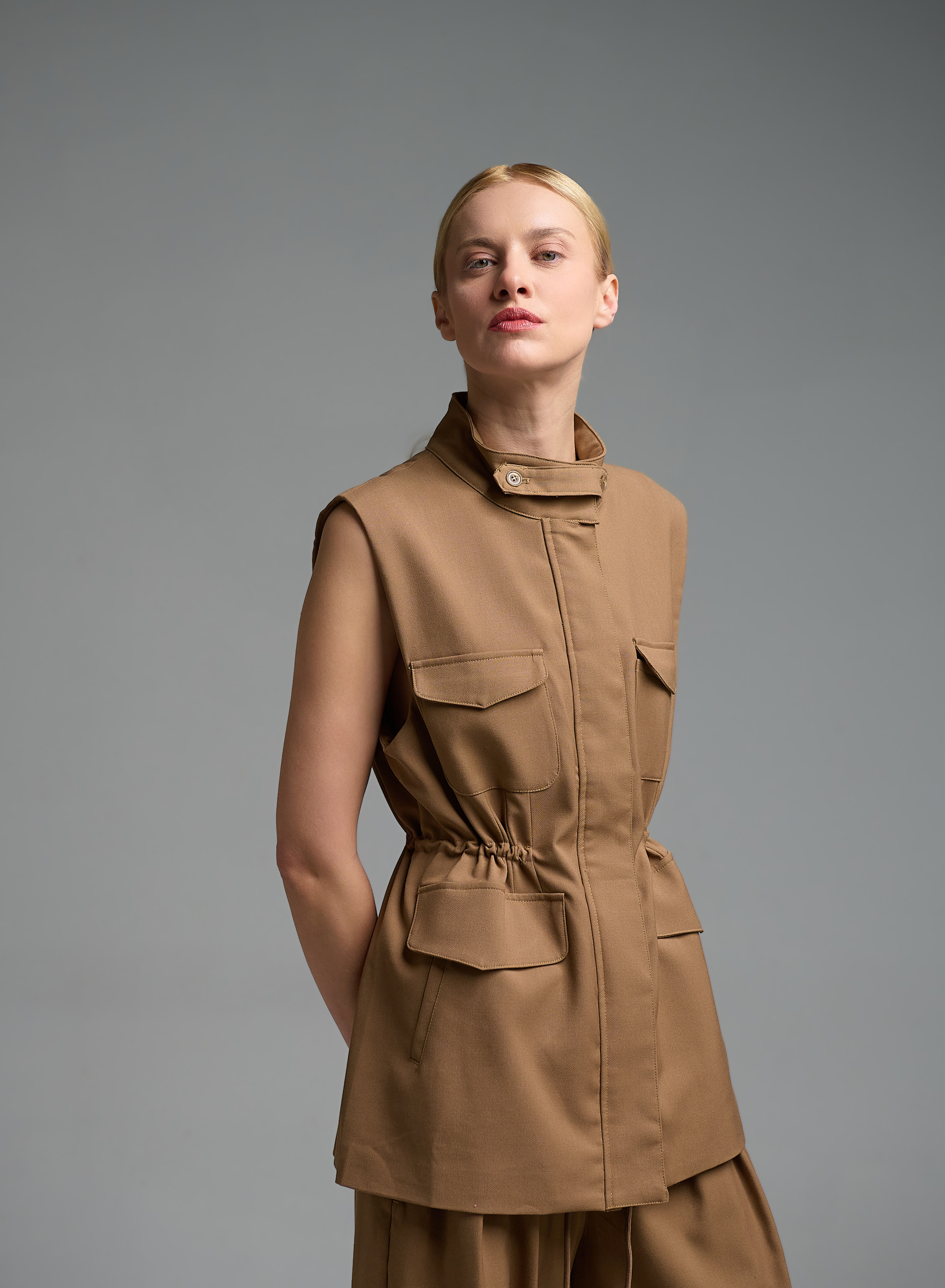 Κάμελ μακρύ Γιλέκο με τσέπες μπροστά και με κορδόνι στη μέση My Star - 5