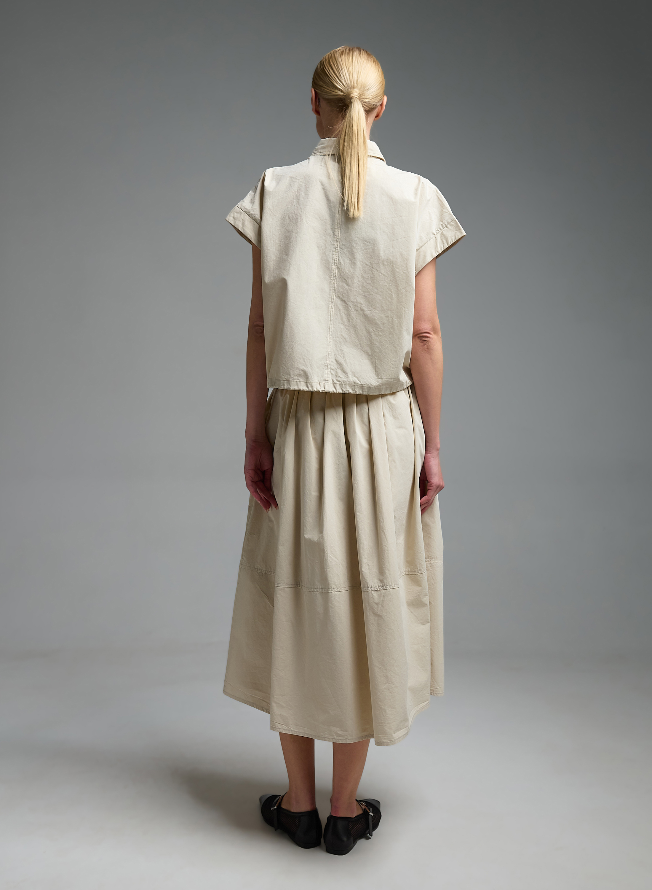 Μπεζ του Πάγου αμάνικο Πουκάμισο με λάστιχο στο τελείωμα Valentina Milano - 4