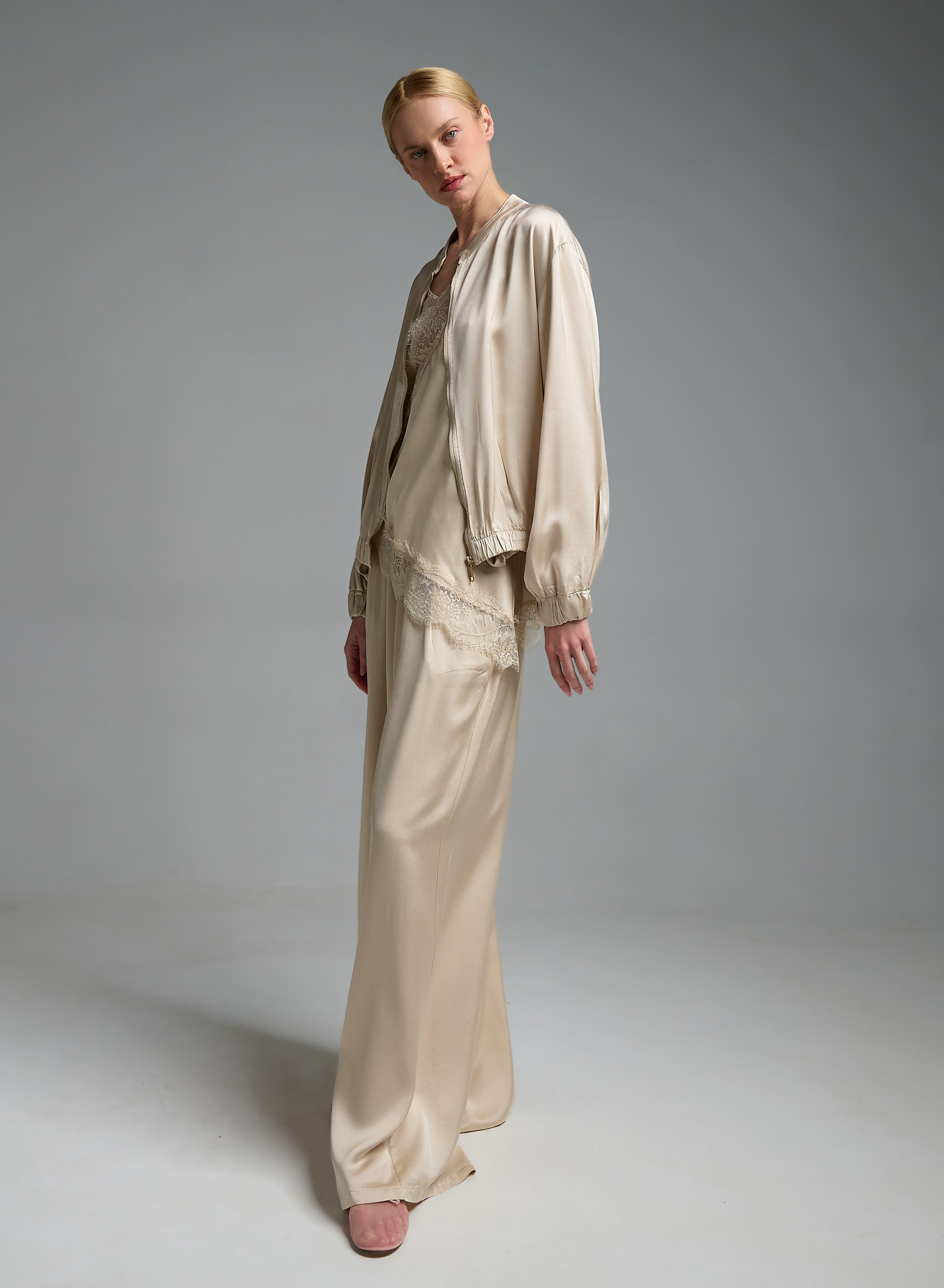 Εκρού silky touch Μπουφάν bomber Valentina Milano - 5