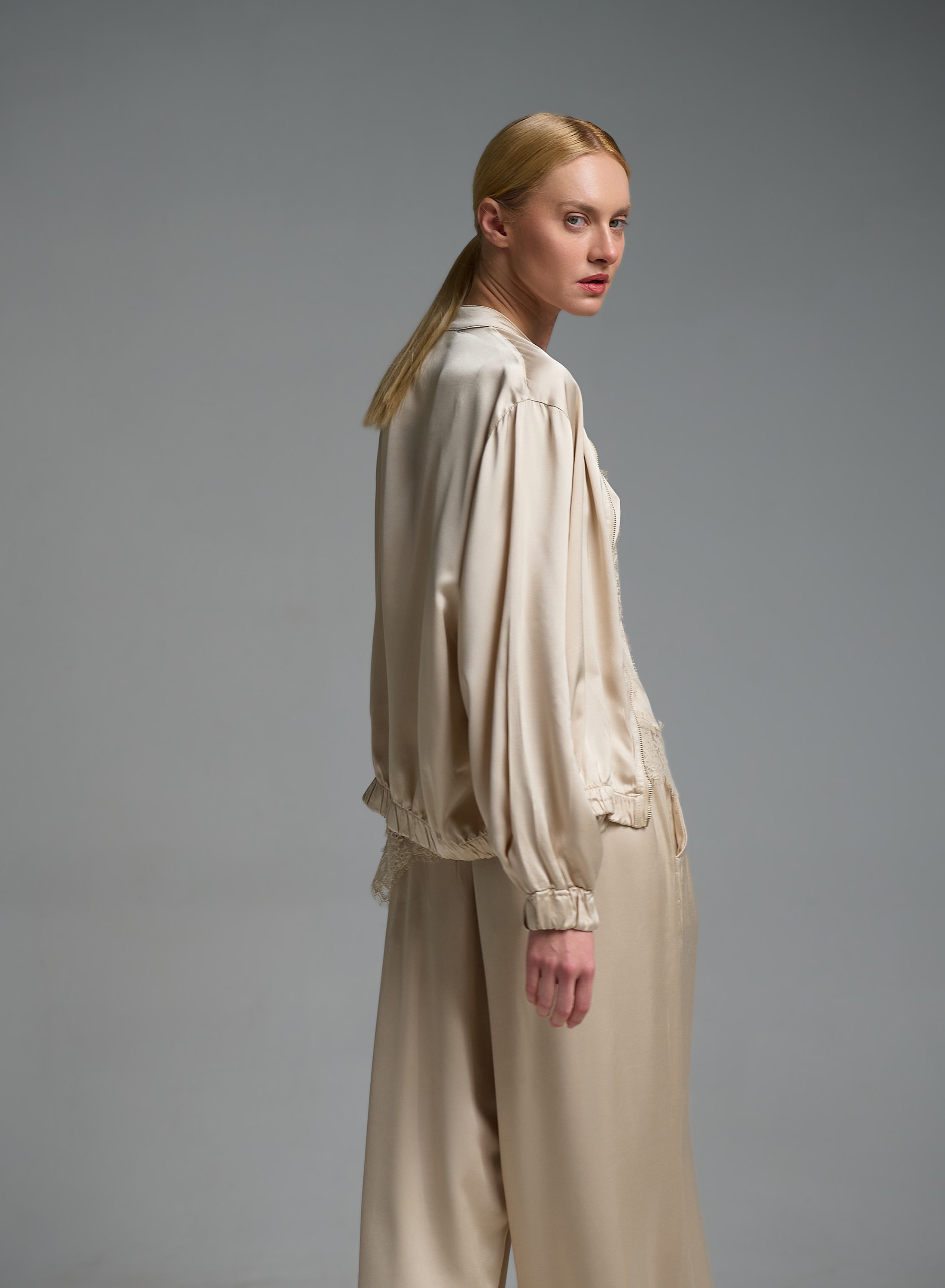 Εκρού silky touch Μπουφάν bomber Valentina Milano - 6