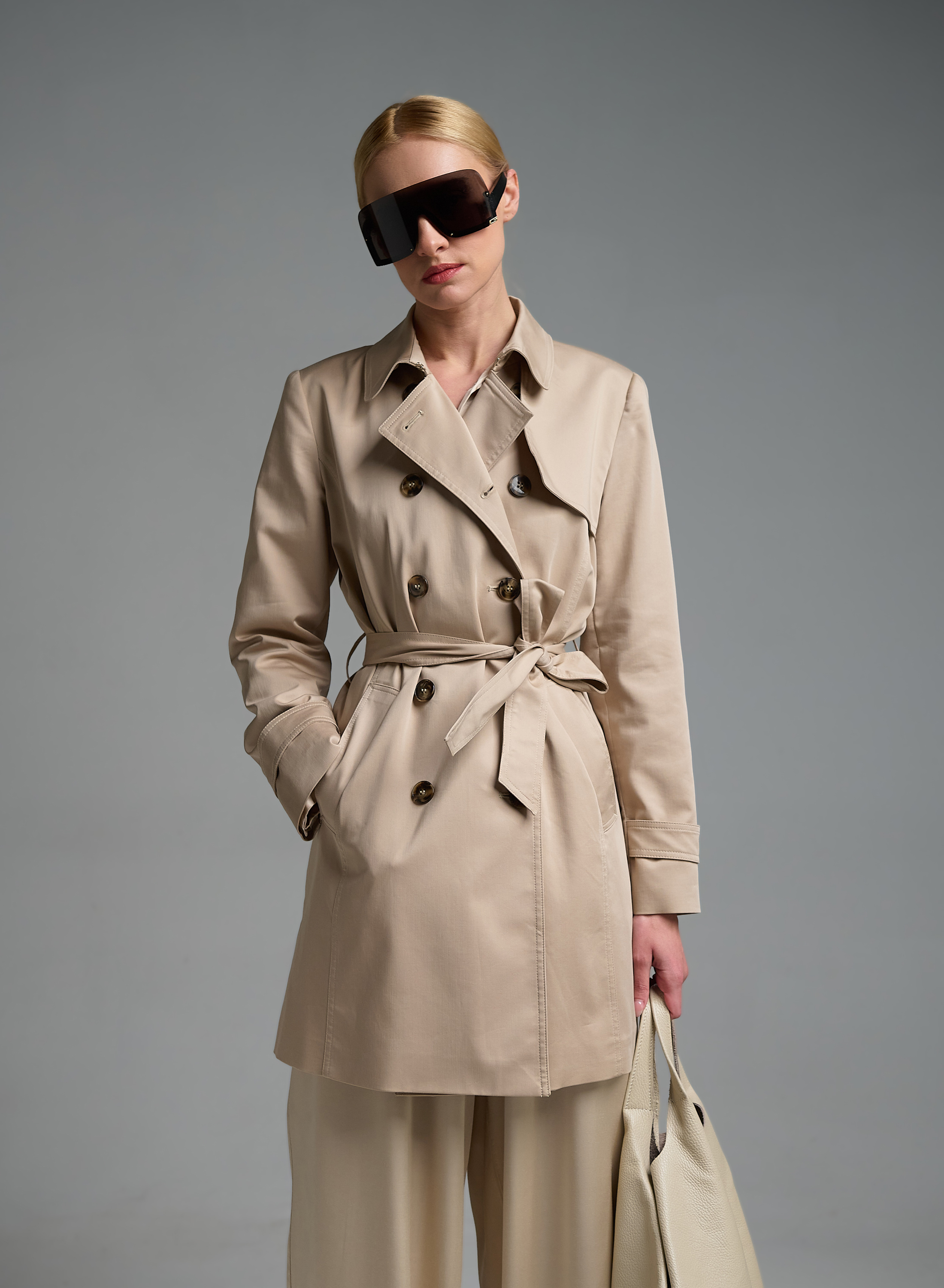 Μπεζ σταυροκούμπωτη Καμπαρντίνα με ζώνη Emme Marella - 0