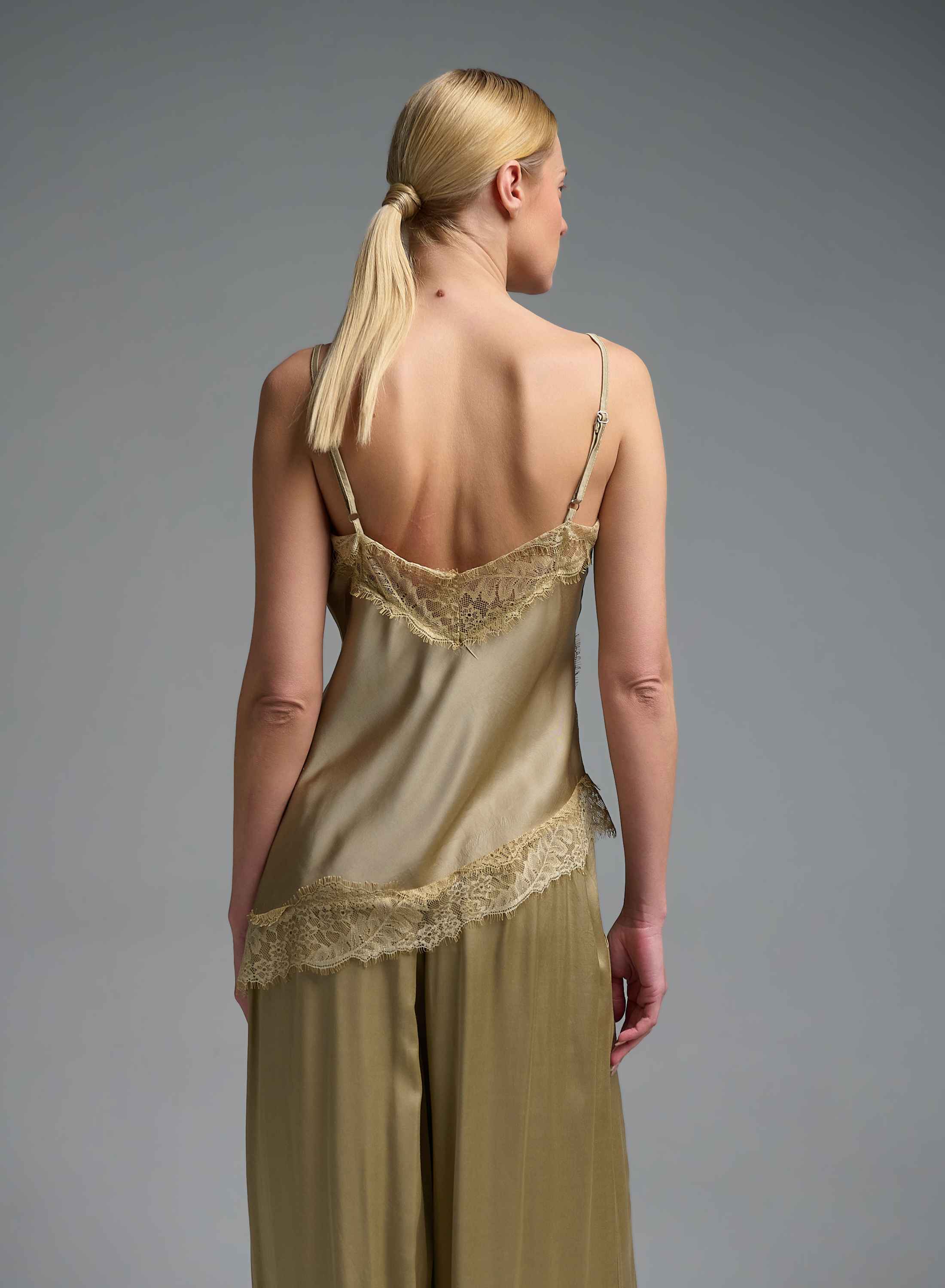 Χρυσό silky touch Τοπ με τιράντες και με δαντέλα Valentina Milano - 6